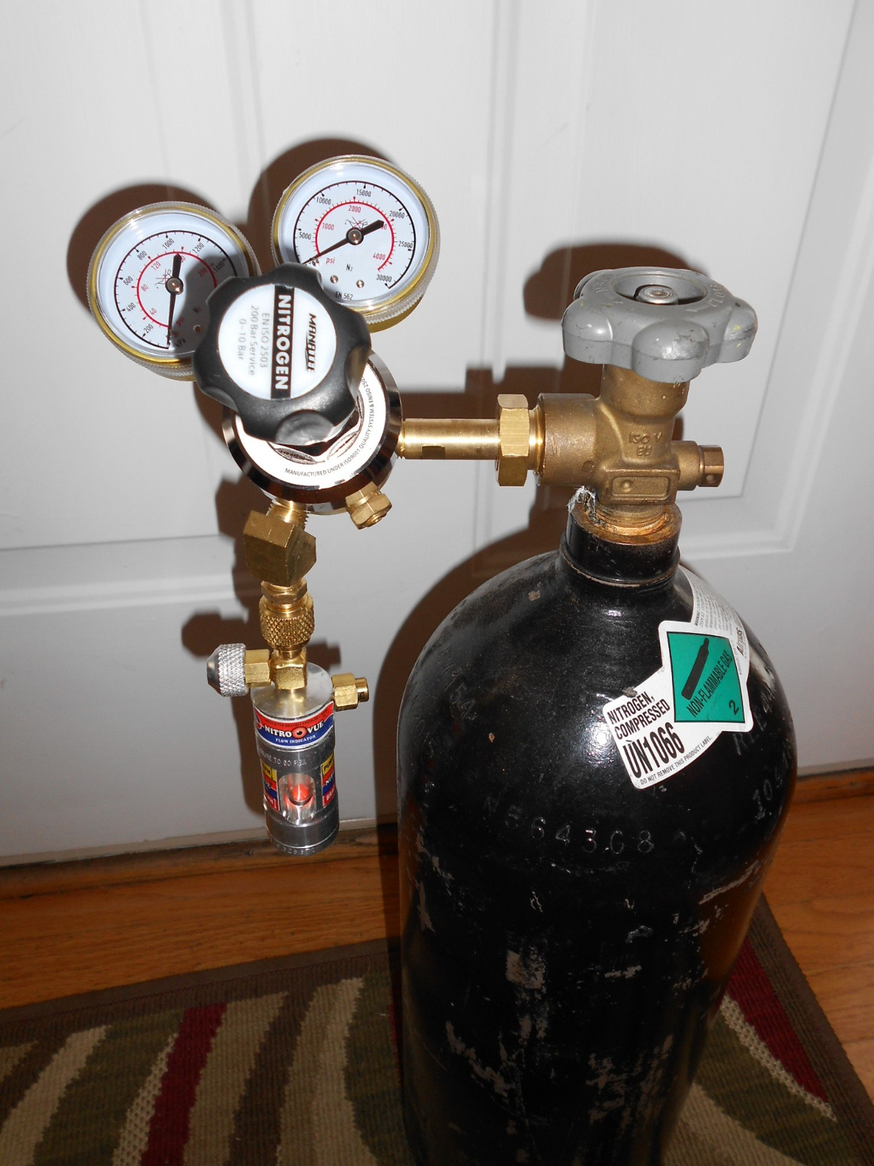 Uniweld NV1 NitroVue Nitrogen Flow Indicator, gold/silver, 7.7 oz. customer photo 2