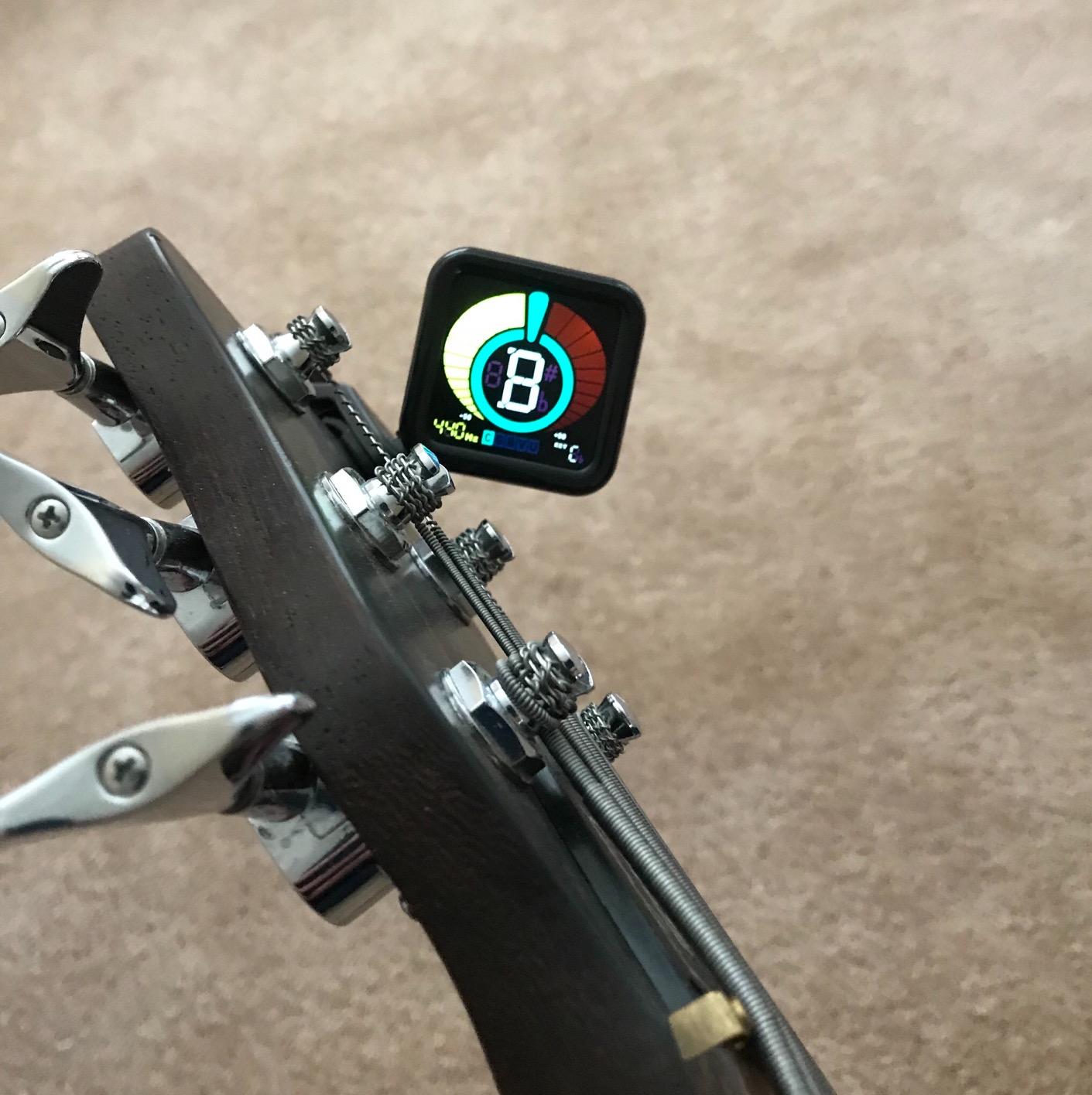 KLIQ UberTuner, Professional Clip-On Tuner for Guitar, Bass, Ukulele, Violin, Mandolin, Banjo & All Instruments, Fast & Accurate Chromatic Tuning with Multi-Key Modes, Black customer photo 2