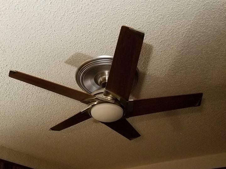 Casablanca 54 inch Indoor Ceiling Fan with LED Light and Remote Control - Stealth 59165, Snow White customer photo 1