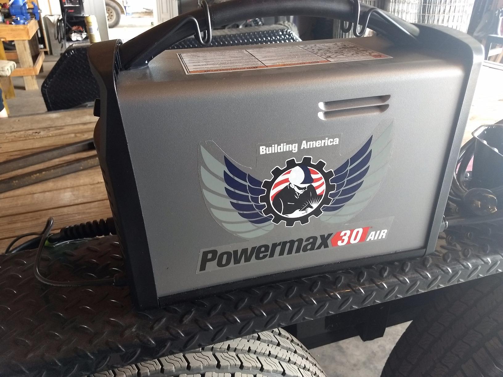 Hypertherm Powermax 30 Air Plasma Cutter 088096 with Built-In Air Compressor customer photo 2