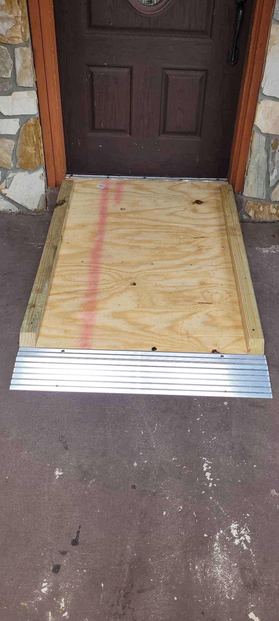 EZ-ACCESS Transitions Modular Entry Ramp, Self Supporting, Aluminum, 1.5 in customer photo 2