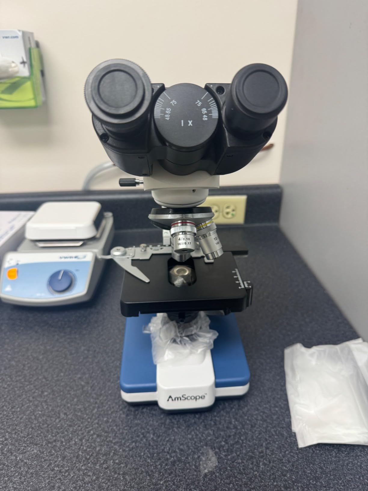 AmScope B120 Series Student & Professional LED Binocular Compound Microscope - 40X-2500X Magnification - Includes 3MP USB Camera & Siedentopf Head customer photo 2
