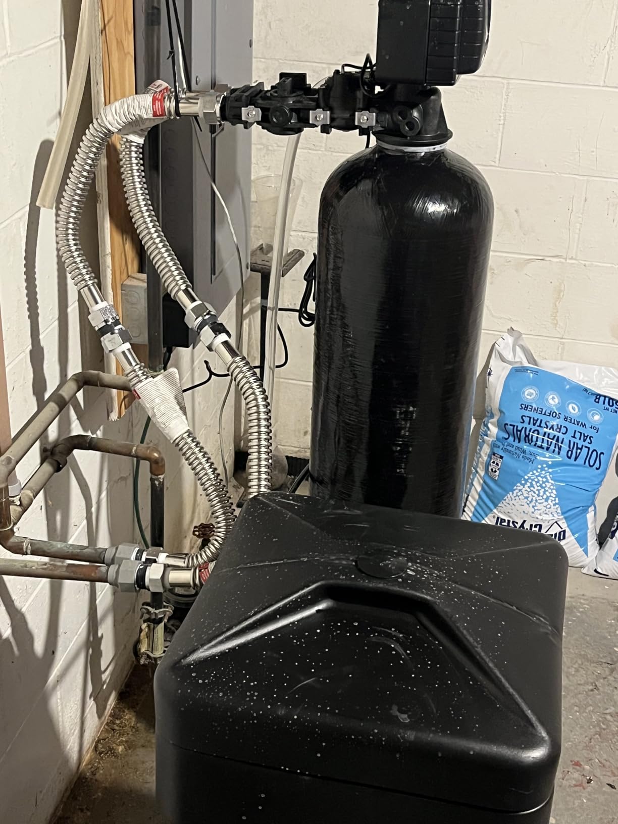 Fleck 5600 SXT Whole House Water Softener 32,000 Grains Ships Loaded With Resin In Tank customer photo 1