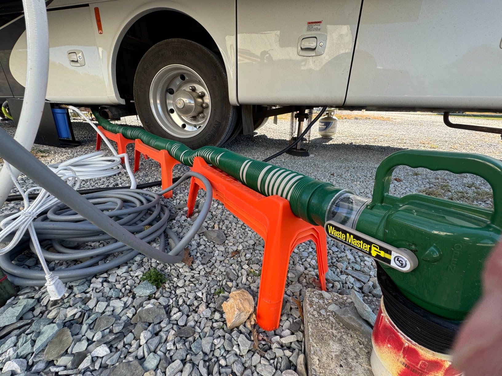 Lippert 359724 Waste Master 20’ Extended RV Sewer Hose Management System , Green customer photo 2