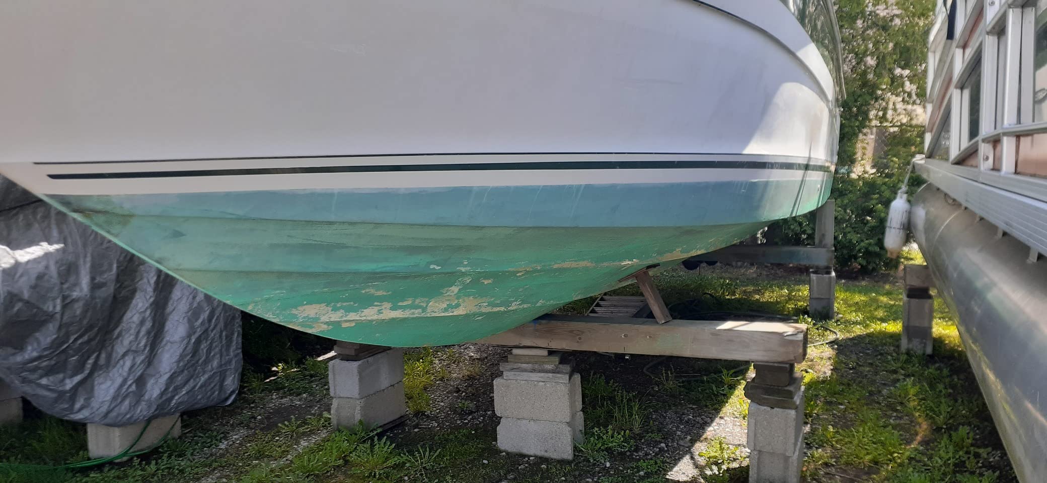 TotalBoat Underdog Marine Antifouling Bottom Paint for Fiberglass, Wood and Steel Boats (Black, Gallon) customer photo 1