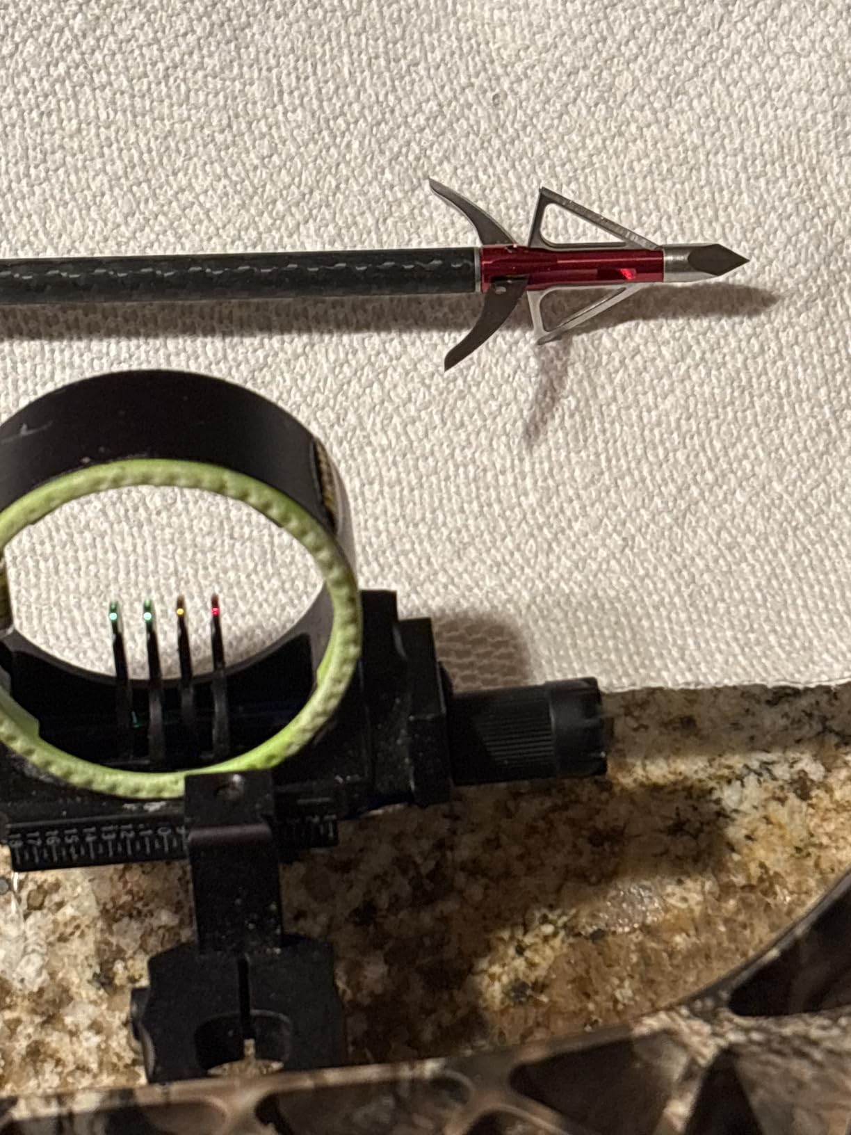 Bloodsport Gravedigger 4-Blade Hunting Hybrid Mechanical Broadhead with Chisel Tip - 100 Grains | 1