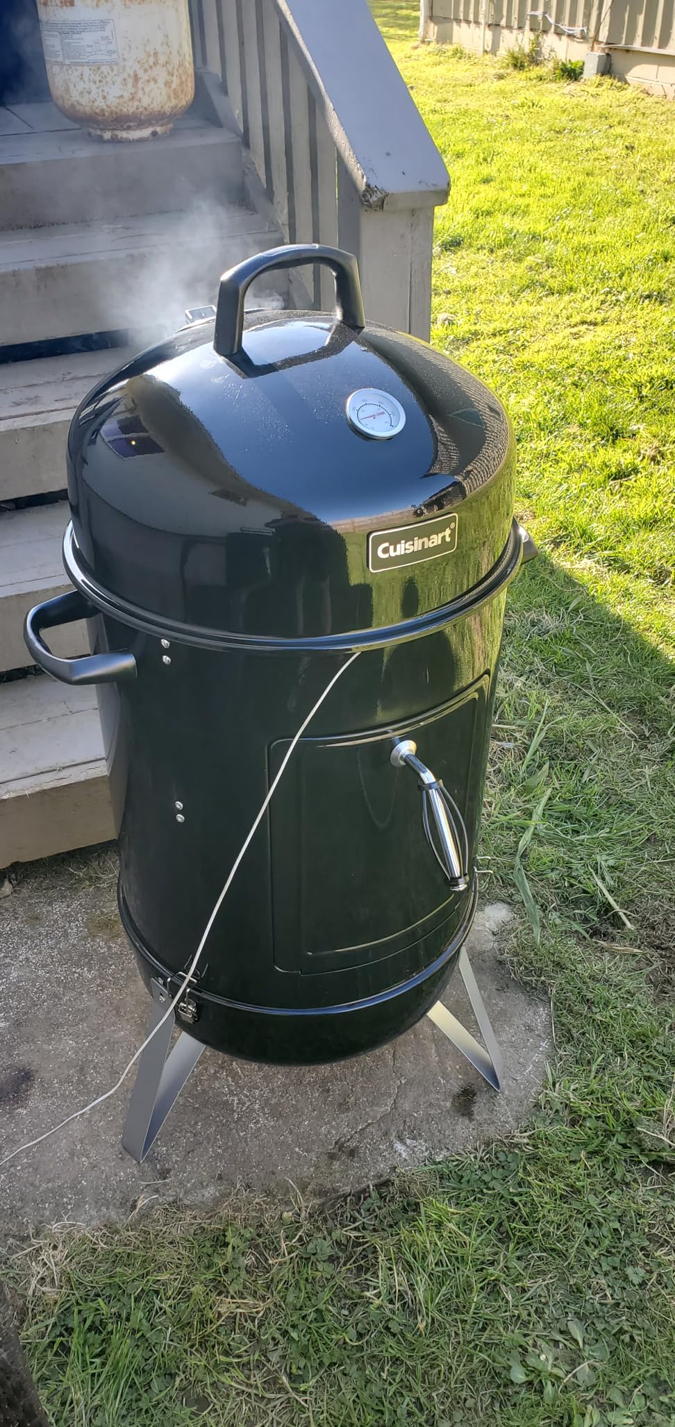 18 inch Vertical Charcoal Smoker, Integrated Thermometer, Water Bowl and Dual Vents Perfect for Smoked Brisket, Chrome Plated Grates Smoker Grill for BBQ, Camping, Tailgates customer photo 1