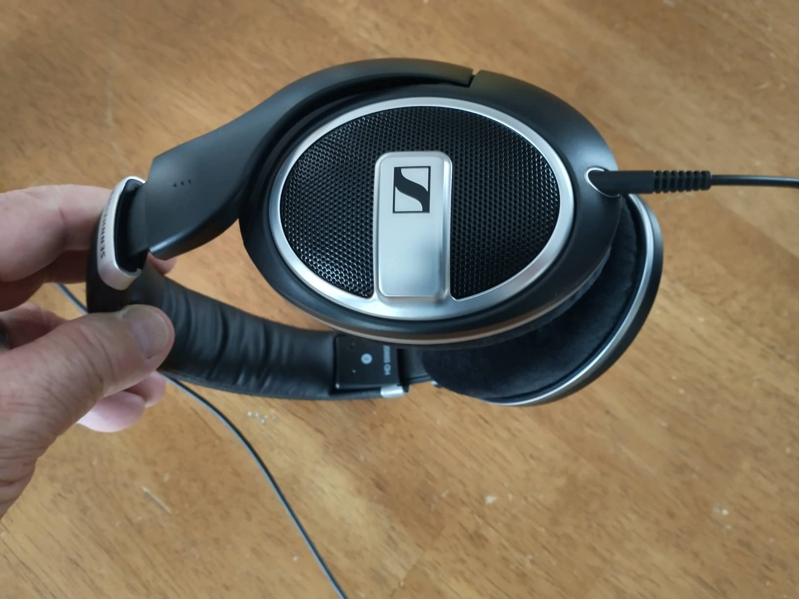 SENNHEISER HD 599 Open Back Headphone, Ivory customer photo 2