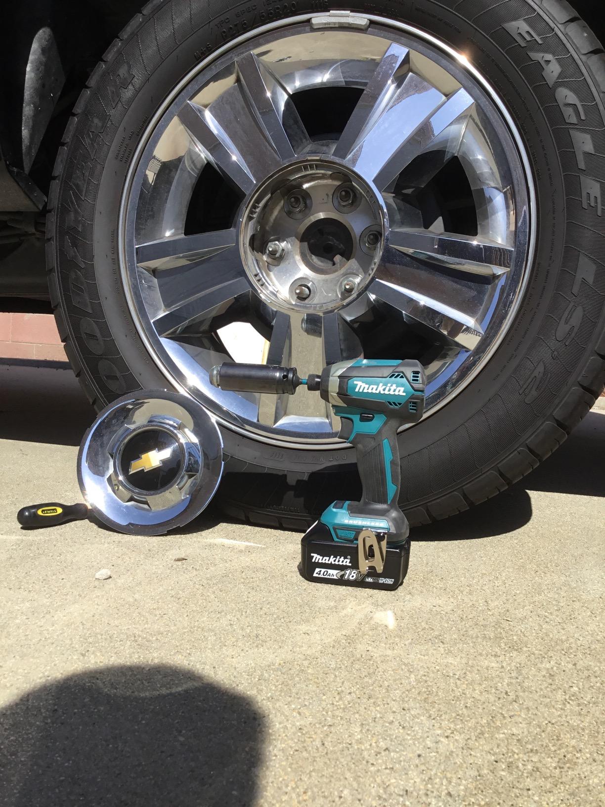Makita XDT13Z 18V LXT Lithium-Ion Brushless Cordless Impact Driver, Tool Only customer photo 2