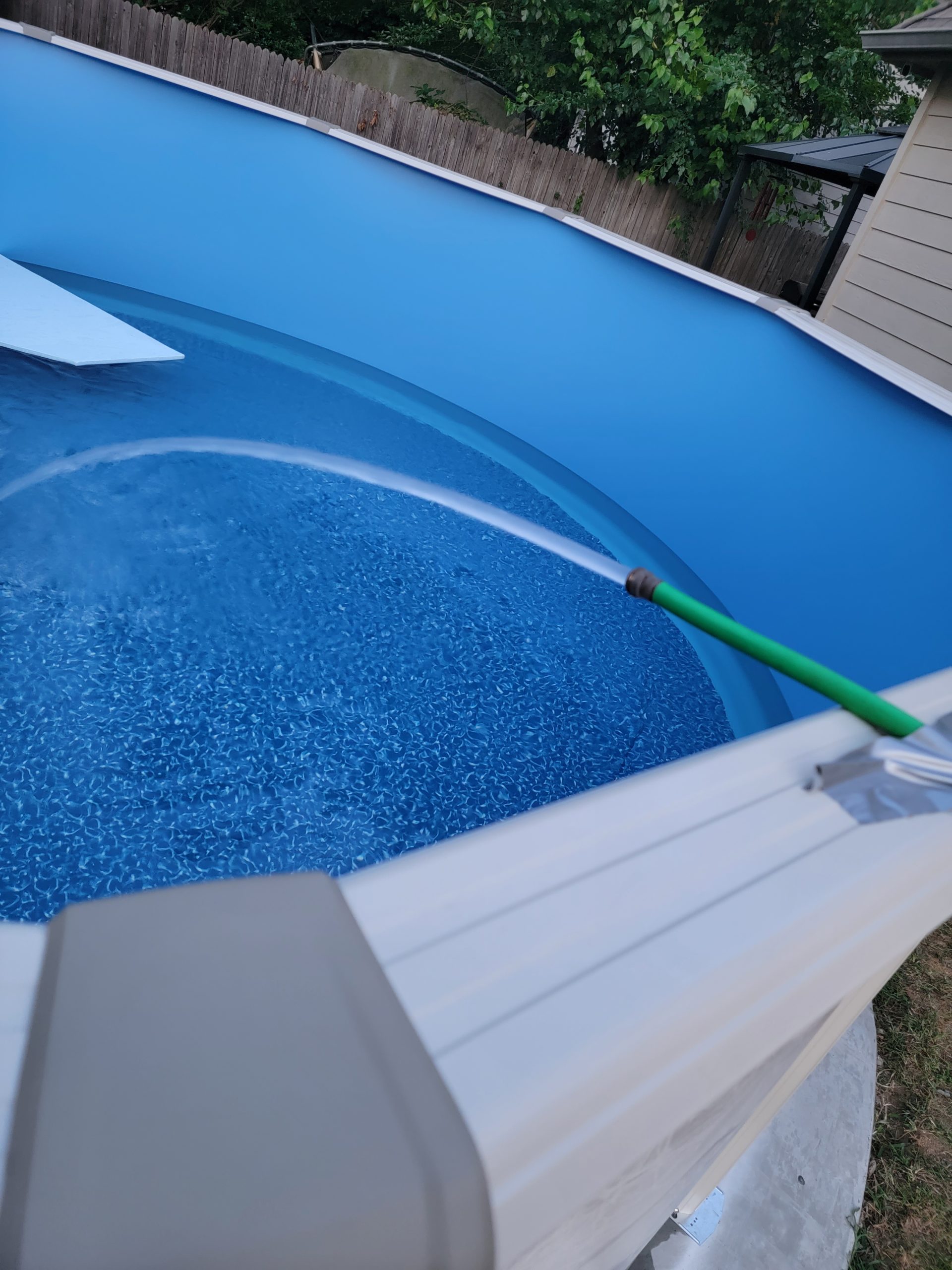 Aquarian Phoenix 18-Foot x 52-Inch Round Above Ground Swimming Pool - Easy to Assemble Backyard Family Water Recreation with Steel Frame & Metal Wall customer photo 1