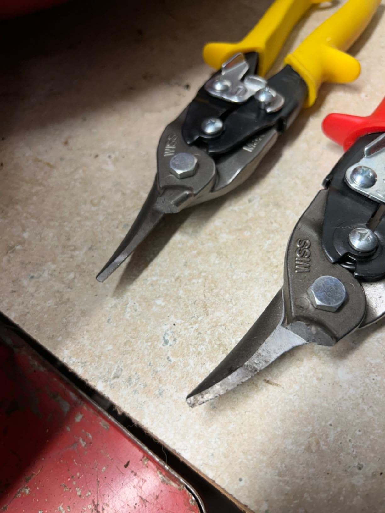 Crescent Wiss 3 Piece MetalMaster Compound Action Aviation Snip Set - M123R (Color-Coded) customer photo 1