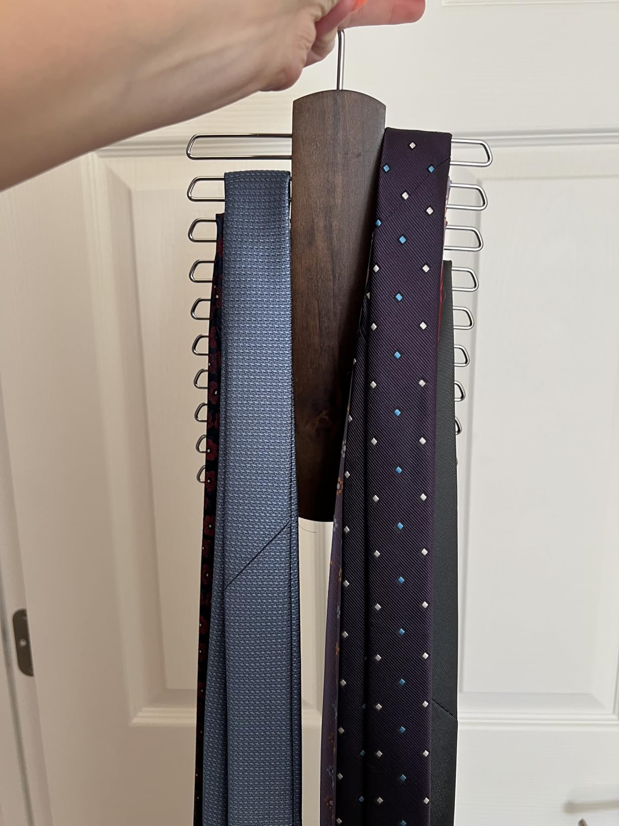 Umo Lorenzo Premium Wooden Necktie and Belt Hanger, Walnut Wood Center Organizer and Storage Rack with a Non-Slip Finish - 20 Hooks customer photo 2