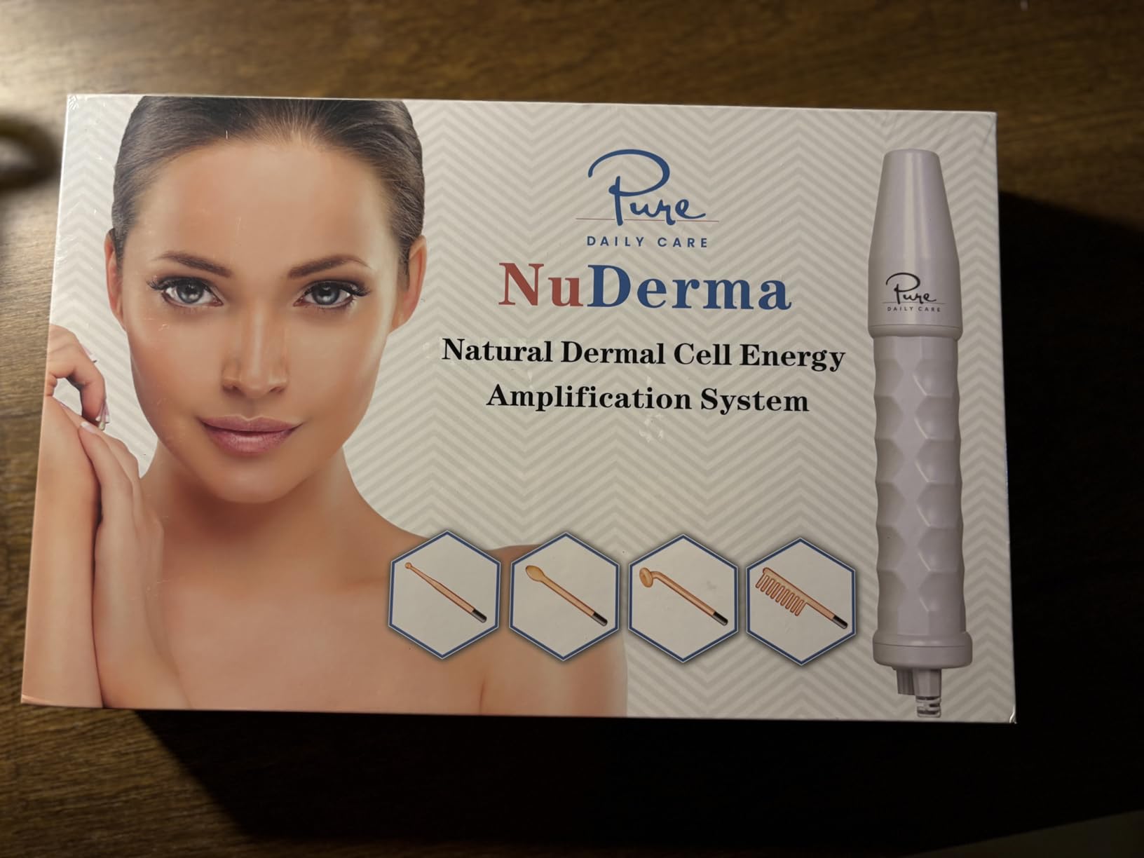Pure Daily Care NuDerma Handheld Skin Therapy Wand Machine w/Neon - Anti-Aging - Skin Tightening - Wrinkle Reducing - Dark Circles - Clarifying - Hair & Scalp Stimulator customer photo 1