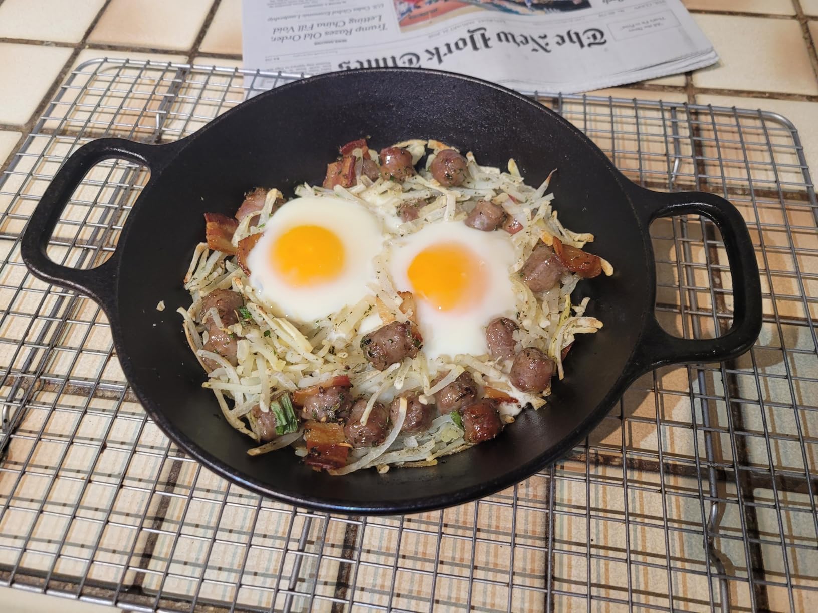 Lodge Seasoned Cast Iron Dual Handle Pan 12 Inch - Cast Iron Frying Pan - Even Heat Distribution - Oven & Stovetop Safe - PFAS-Free, Non-Toxic Cookware customer photo 1