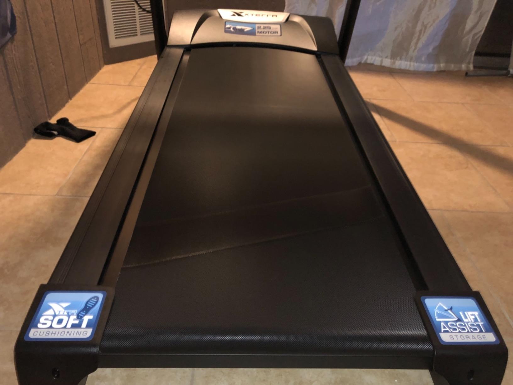 XTERRA Fitness TR300 Folding Treadmill customer photo 1