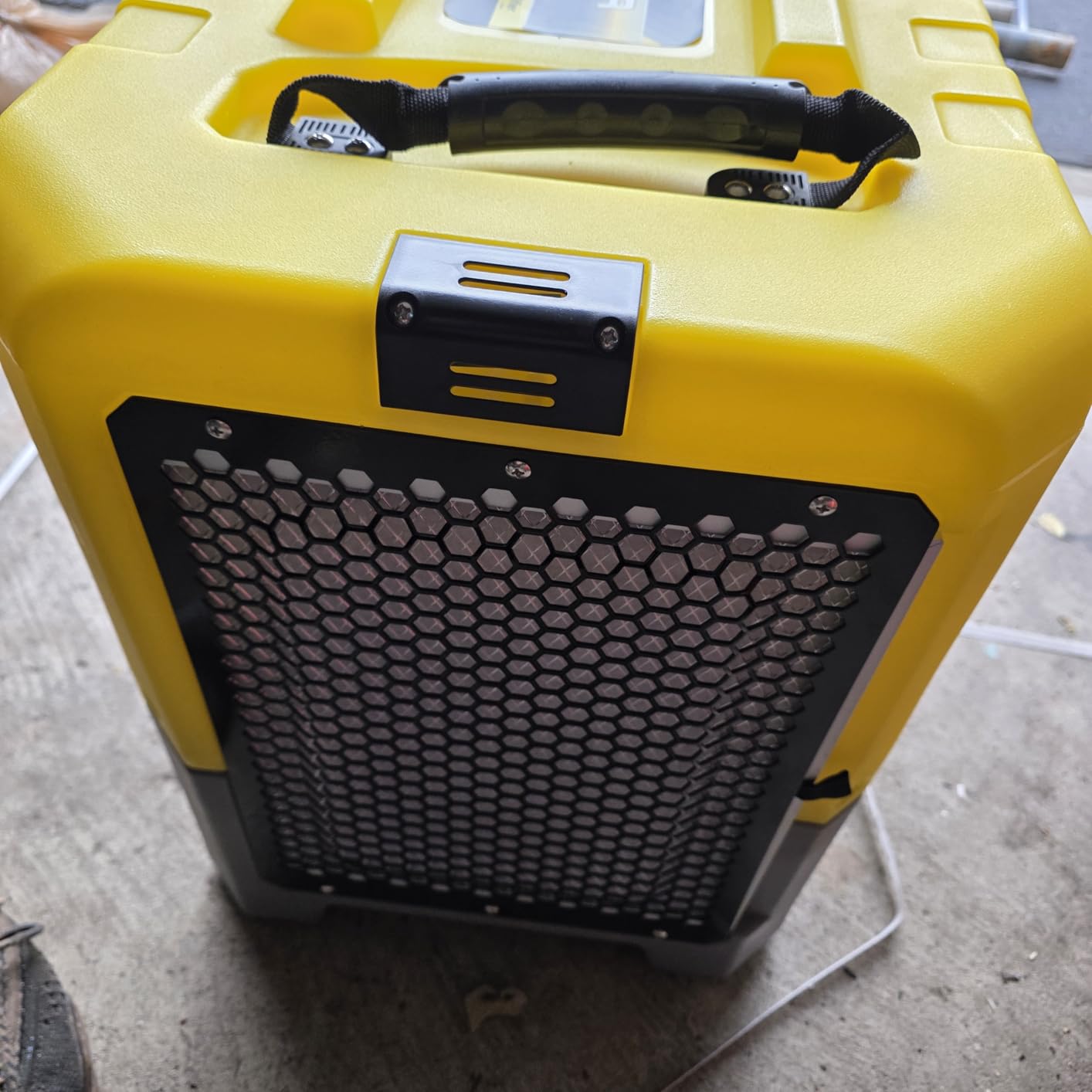 ALORAIR 180 PPD Commercial Dehumidifier with Pump Drain Hose, LGR Dehumidifiers for Basement Warehouse & Job Sites, Crawl Space Dehumidifier for Water Damage Restore, 5-Year-Limited Warranty, Yellow customer photo 1
