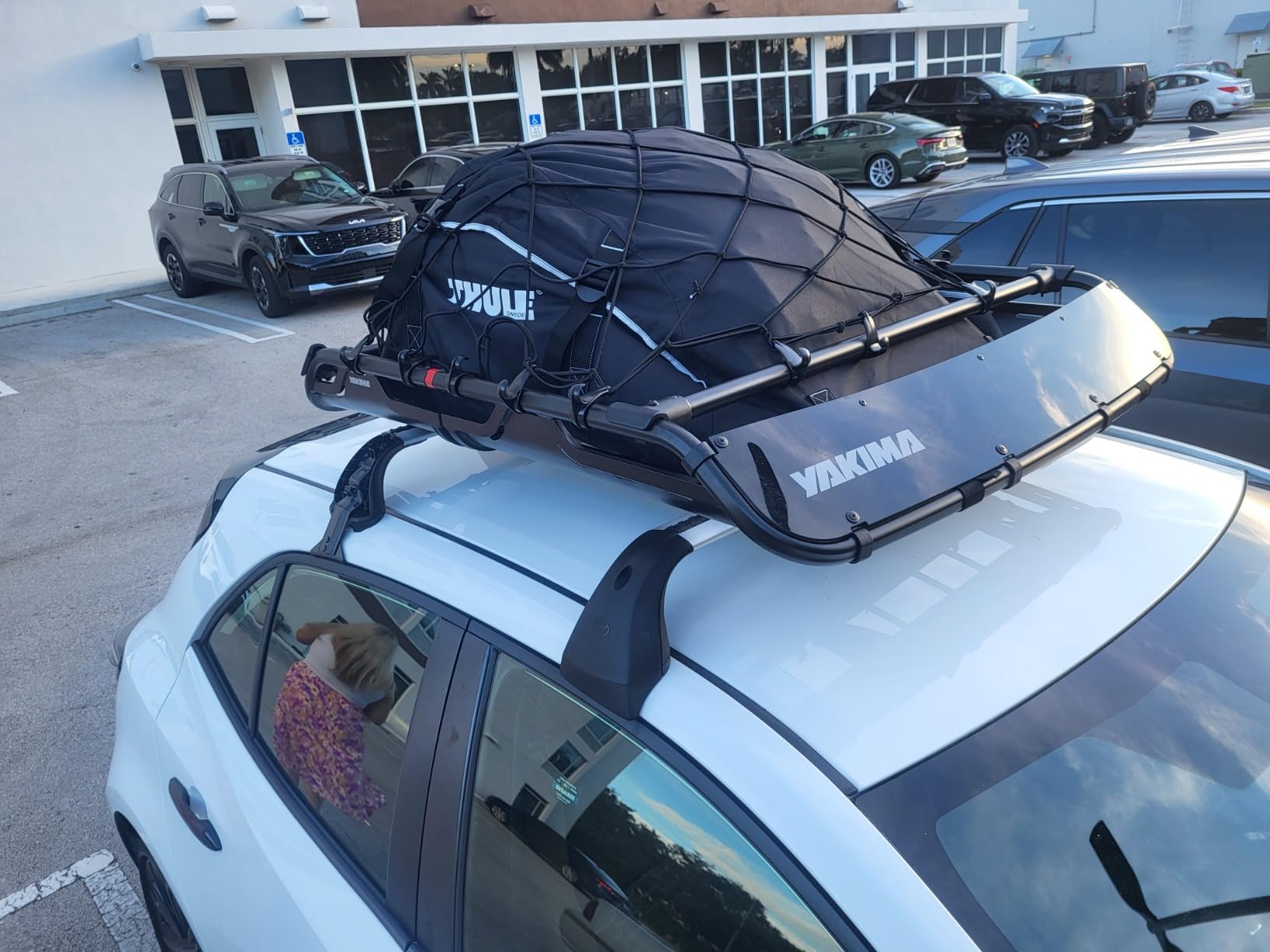 Yakima OffGrid Cargo Basket Steel Rooftop Carrier, Medium Size - Vehicle Roof Rack with Fairing, Quick Release Mount, and Universal Fit for Cars, SUVs, and Trucks customer photo 1