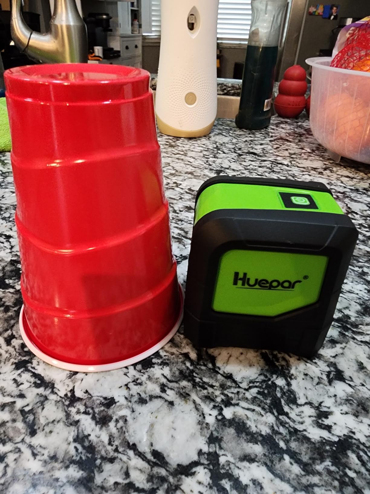 Huepar 100Ft Self Leveling Green Cross Line Laser for Picture Hanging, Tile, Decoration & DIY Construction - 360° Magnetic Base & AA Battery, Indoor Use customer photo 1