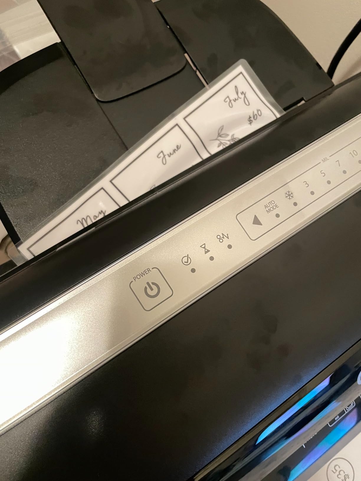 GBC Thermal Laminator Machine, Fusion 7000L, 12 Inch, 1 Min Warm-Up, 3-10 Mil, with 50 EZUse Laminating Pouches (1703098F) customer photo 2