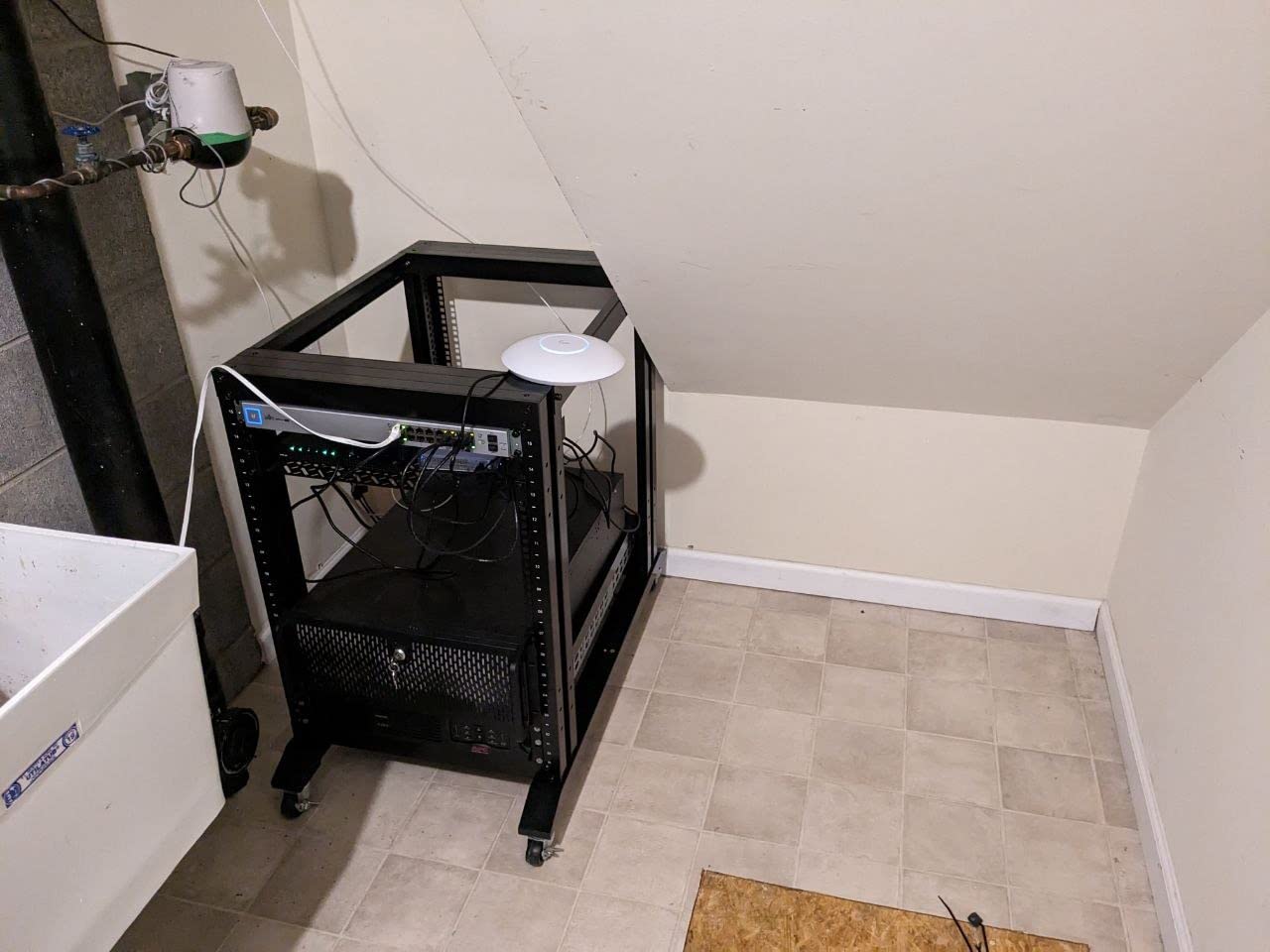 Raising Electronics Server Rack Open Frame Rack 4 Post 19 inch Adjustable Server/Audio Rack Cold Rolled Steel(15U,31 Depth) customer photo 1