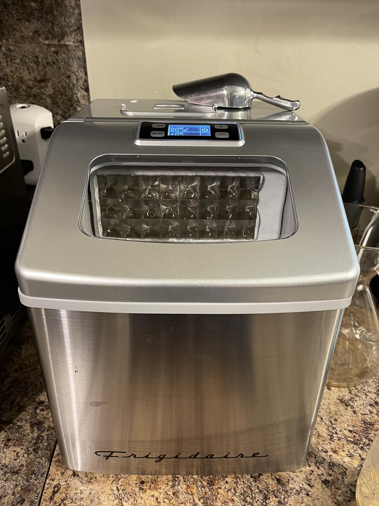FRIGIDAIRE EFIC452-SS 40 Lbs Extra Large Clear Maker, Stainless Steel, Makes Square Ice customer photo 2