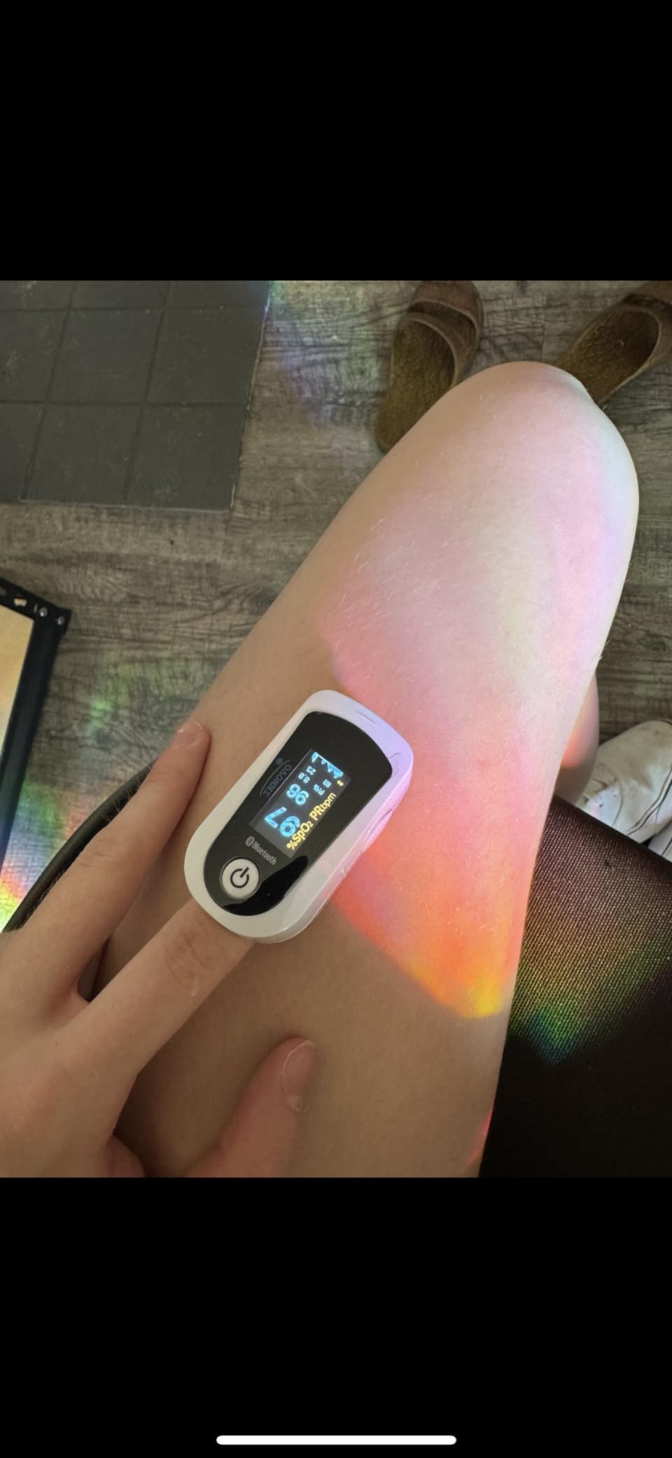 Innovo FSA/HSA Eligible iP900BP-B Fingertip Pulse Oximeter, Blood Oxygen Monitor with Free App, Plethysmograph, and Perfusion Index (with Bluetooth) customer photo 1