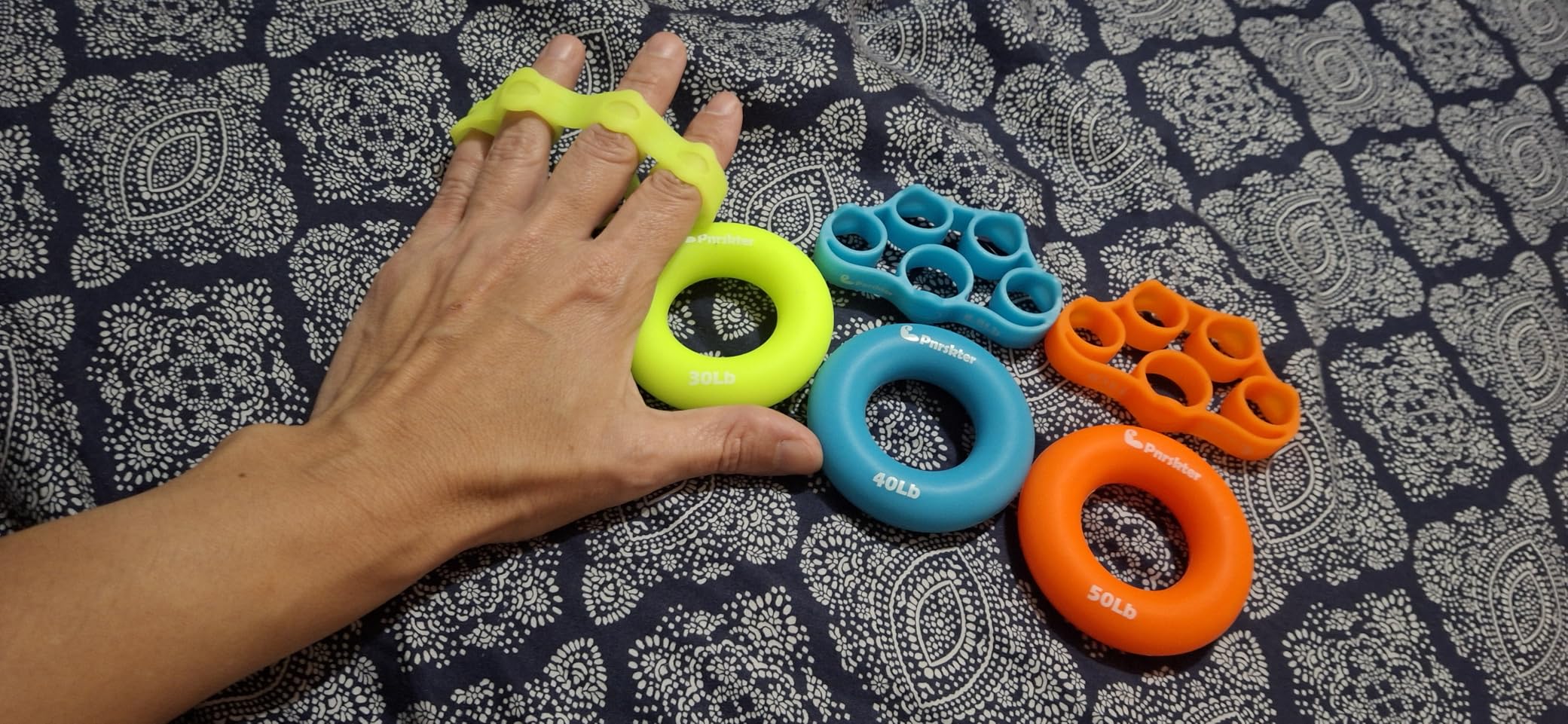Pnrskter Hand Grip Strengthener, Finger Exerciser, Grip Strength Trainer (6 PCS) - Forearm Grip Workout, Finger Stretcher customer photo 2