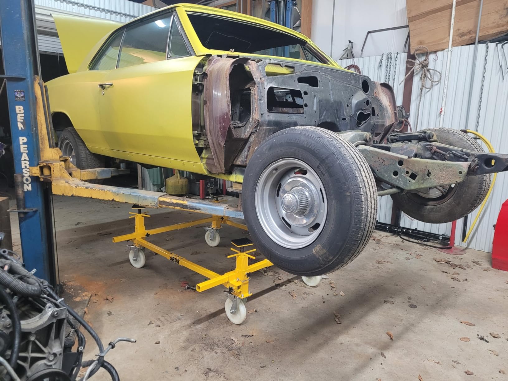 JEGS Auto Body Restoration Cart | 2000 LBS Capacity | Heavy-Duty Square Tube Steel Construction | Yellow Finish customer photo 1