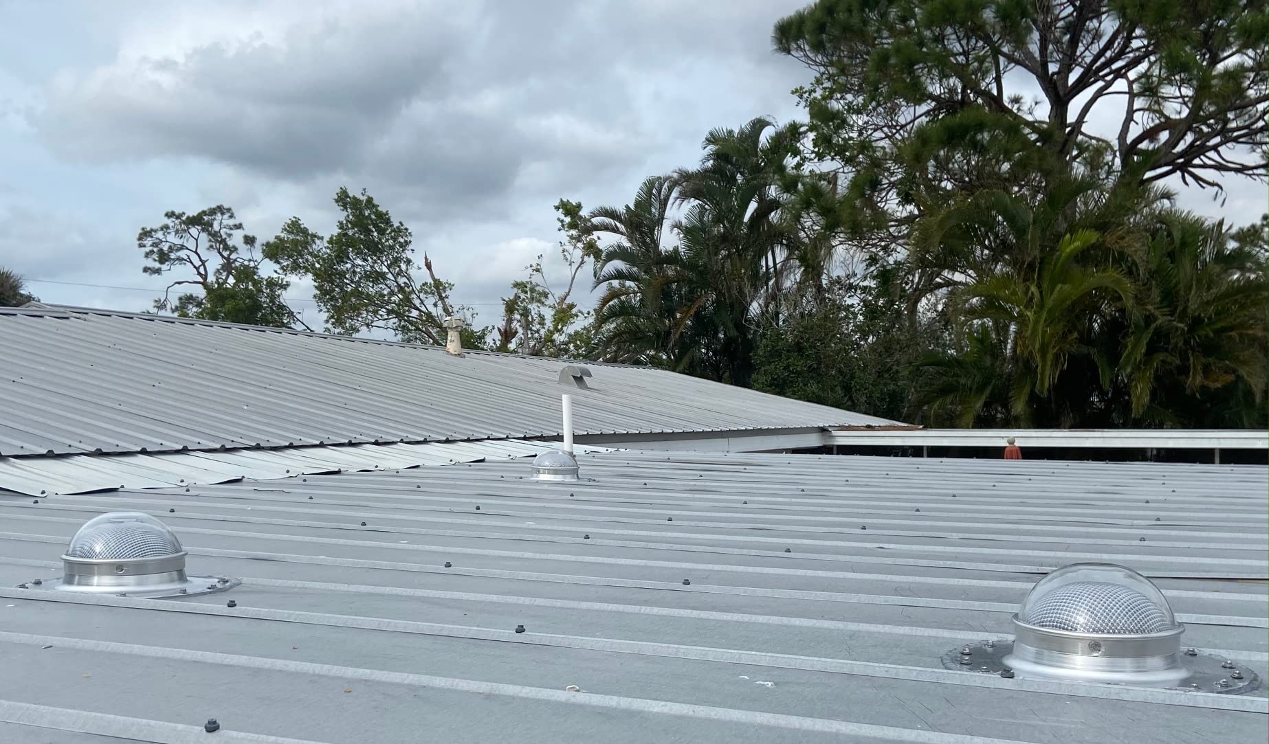 Solar LightBlaster for Shingled Sheds (Solar Tube Skylight for shed Applications) customer photo 2