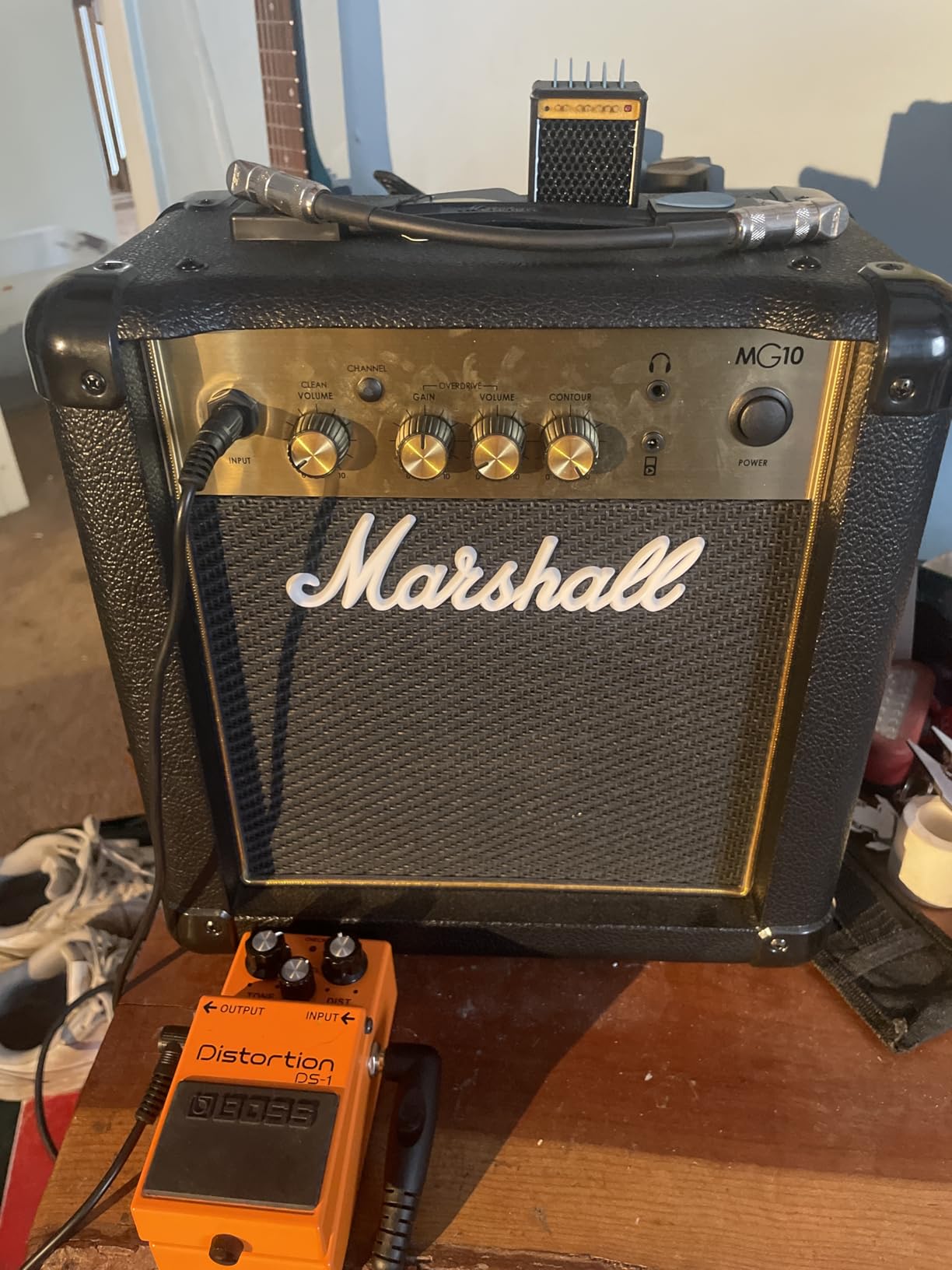 Marshall MG10G Guitar Combo Amplifier (M-MG10G-U) - 10W customer photo 1