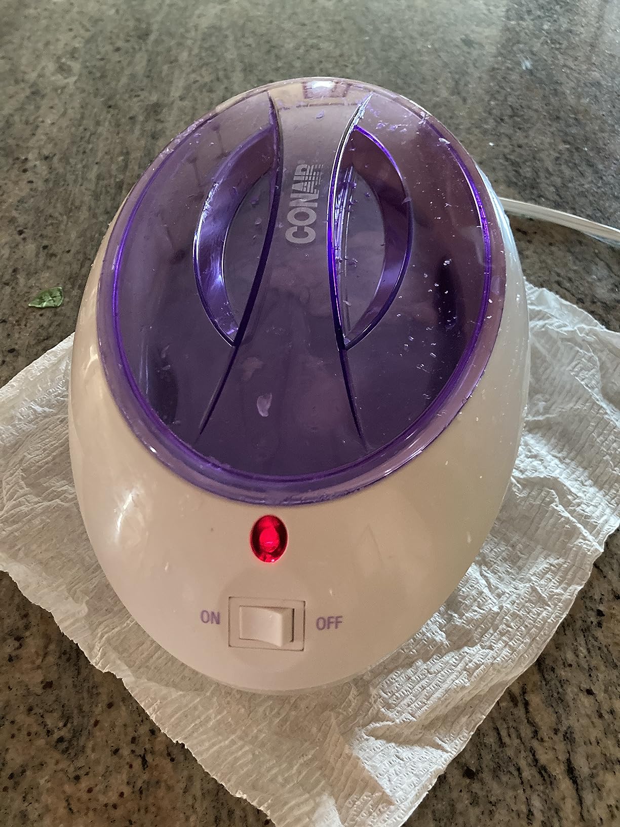 True Glow by Conair Paraffin Bath for Hands and Feet - Moisturizing Treatment With 1lb. Wax - Purple customer photo 1