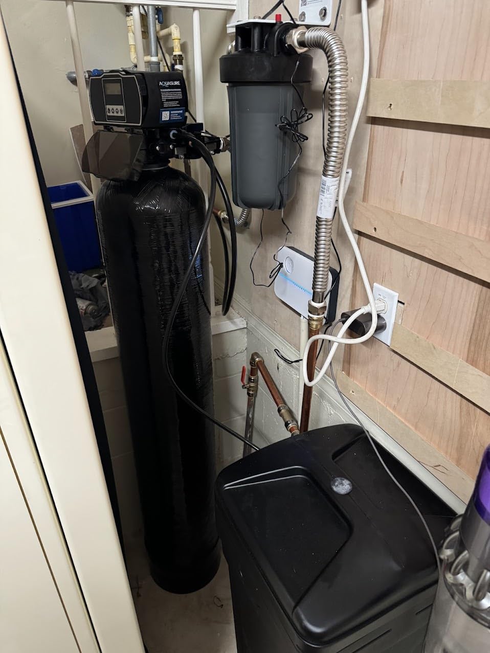 64,000 Grain Aquasure Harmony Whole House Water Softener - Reduces Hardness & Minerals, Improves Water Quality, For 4+ Bathrooms customer photo 1