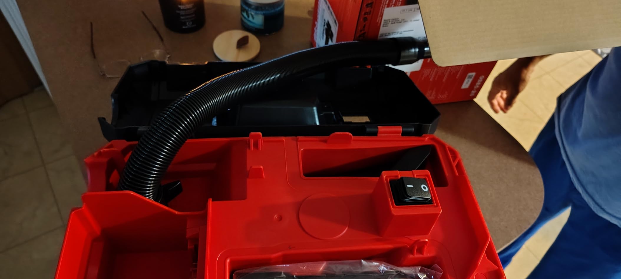 0880-20 18V Cordless Lithium-Ion 2 Gallon Wet/Dry Vacuum (Bare Tool) customer photo 1