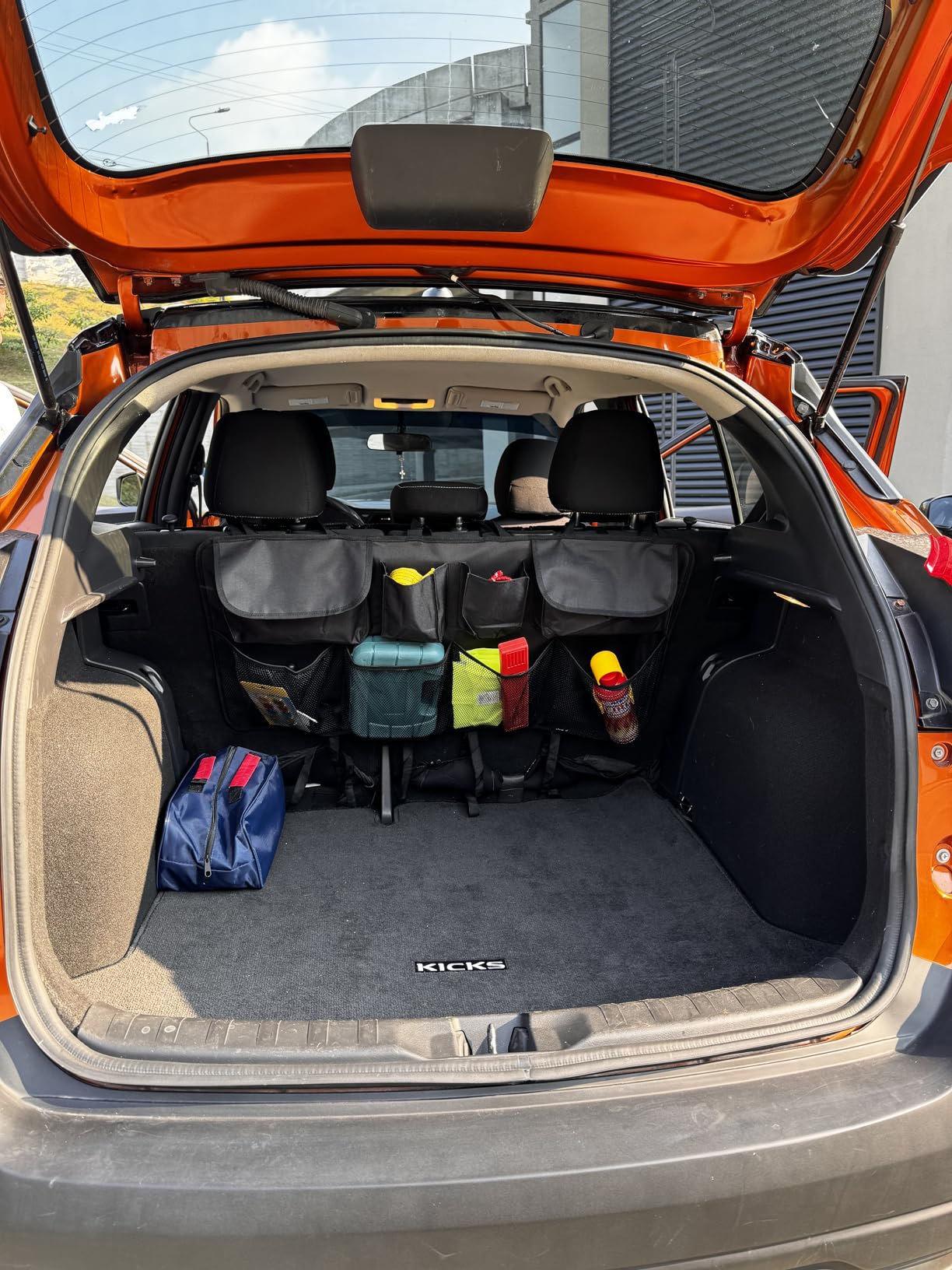 Roadside Assistance Emergency Kit - Car Emergency Kit with Jumper Cables (Upgraded) Emergency Roadside Kit for Car 142 Pieces Car Safety Kits,Tow Strap,Tool Kit,Reflective Warning Triangle customer photo 1