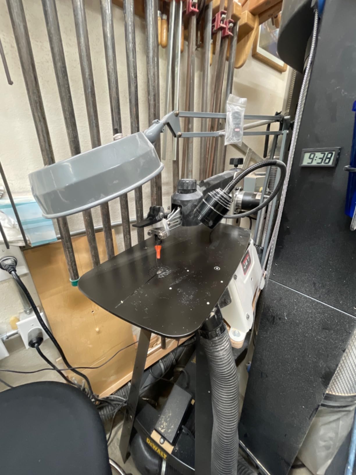 JET 18-Inch Variable-Speed Scroll Saw, 120V 1Ph (JWSS-18B) customer photo 1