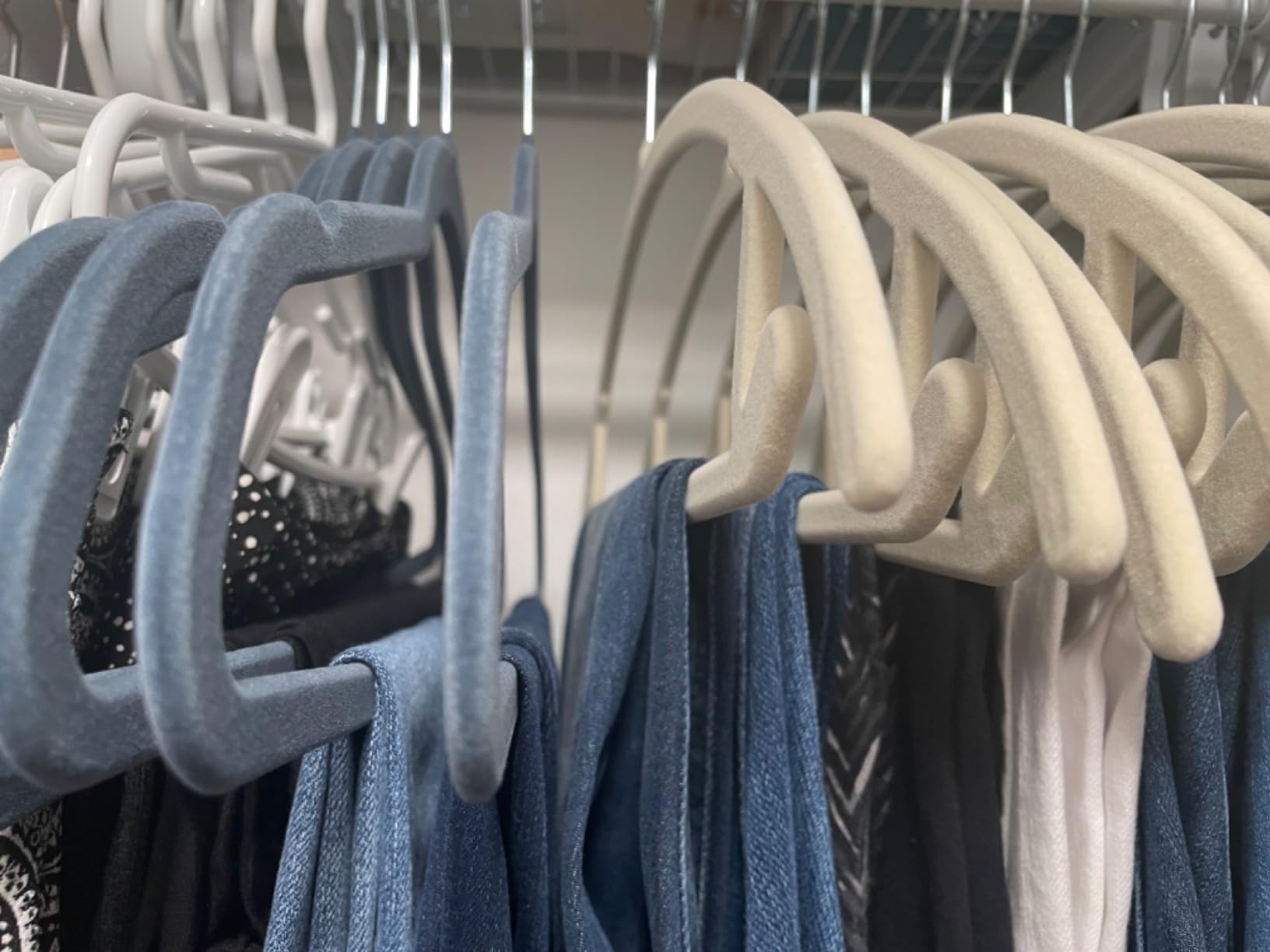 MIZGI Premium Velvet Hangers 50 Pack Heavyduty- Non Slip No Shoulder Bump Suit Hanger - Chrome Hooks,Space Saving Clothes Rounded Shape for Coat,Sweater,Jackets,Pants customer photo 2