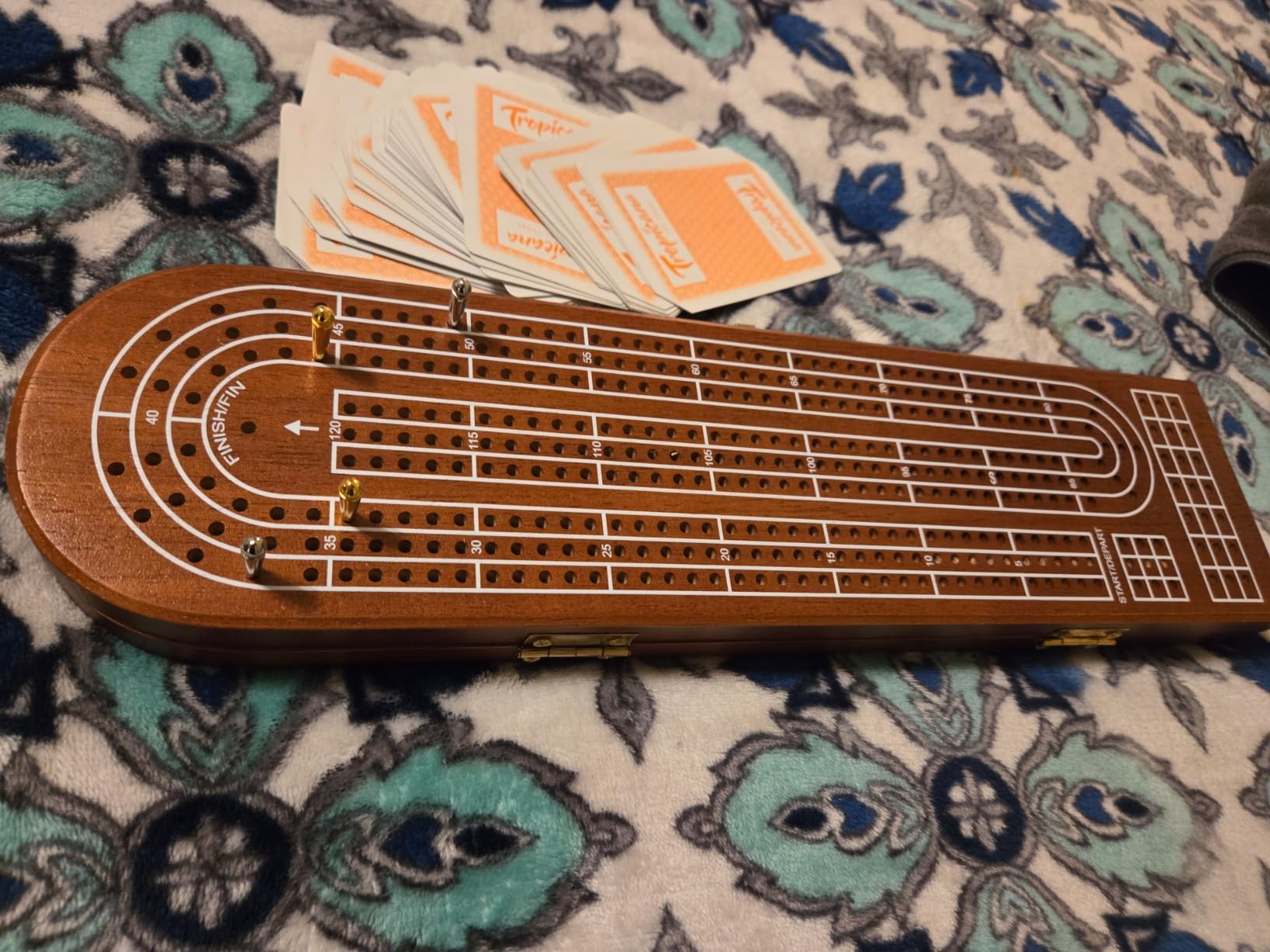 Juegoal Wood Cribbage Board Game Set 3 Tracks with Metal Pegs, Cards, Storage Area customer photo 1