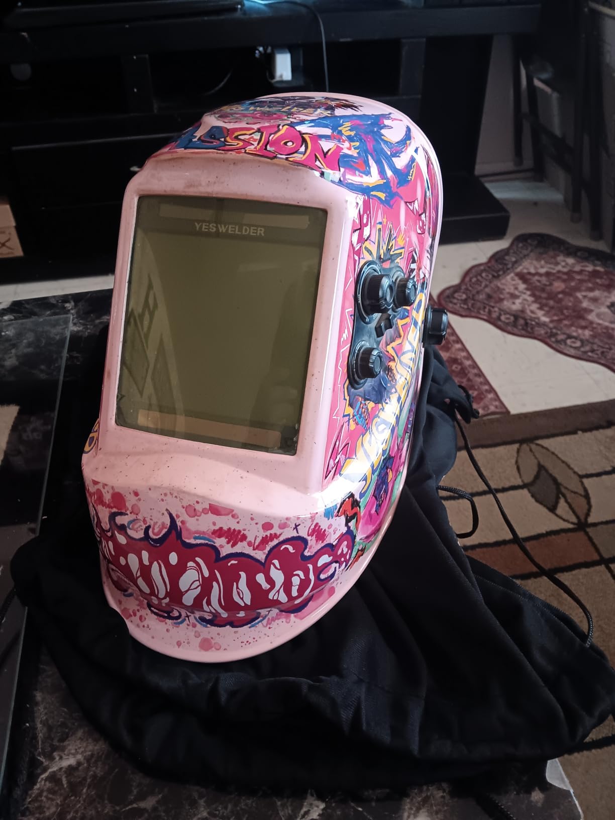 YESWELDER Large View Auto Darkening Welding Helmet, Blue Light Blocking, 1/1/1/1 True Color Solar Powered Welder Hood Mask with 4 Arc Sensors, Wide Shade 3/5-9/9-13 for TIG MIG ARC CUT and GRIND customer photo 1