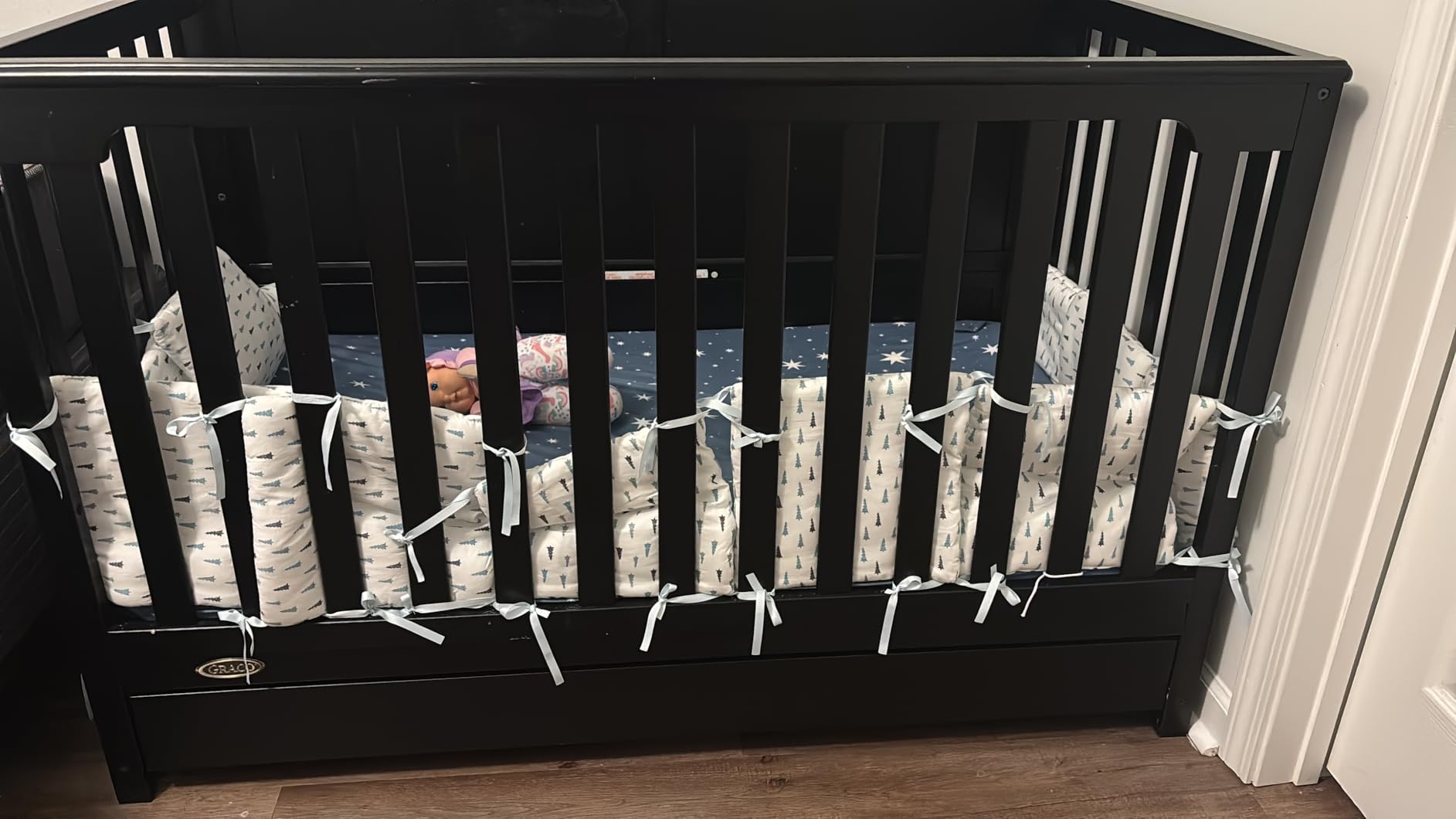 Graco Hadley 5-in-1 Convertible Crib with Drawer - GREENGUARD Gold Certified, Fits Standard Crib Mattress, Converts to Toddler Bed, Daybed and Full Bed, 4 Adjustable Mattress Heights (White) customer photo 1