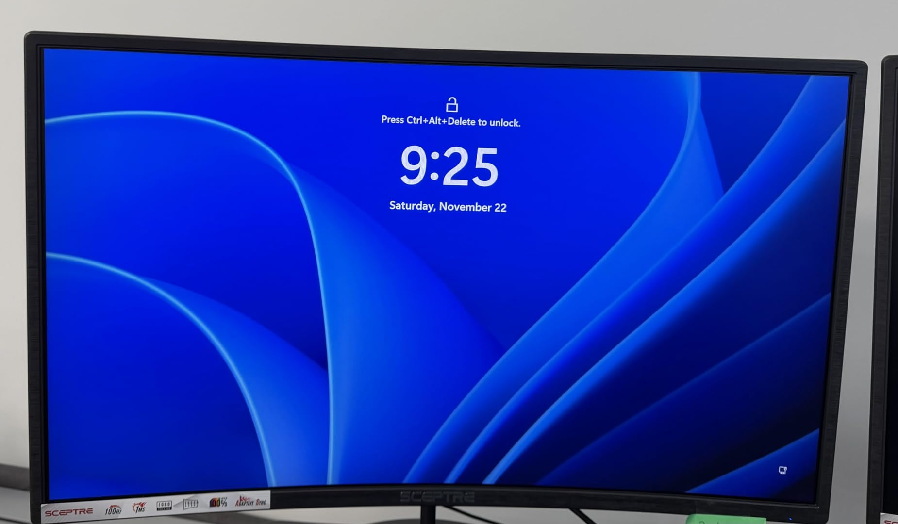 Sceptre Curved 27-inch Prime Monitor up to 100Hz 1080p, HDMI x2, VGA, 99% sRGB, Built-in Speakers, R1500, Machine Black 2025 customer photo 1