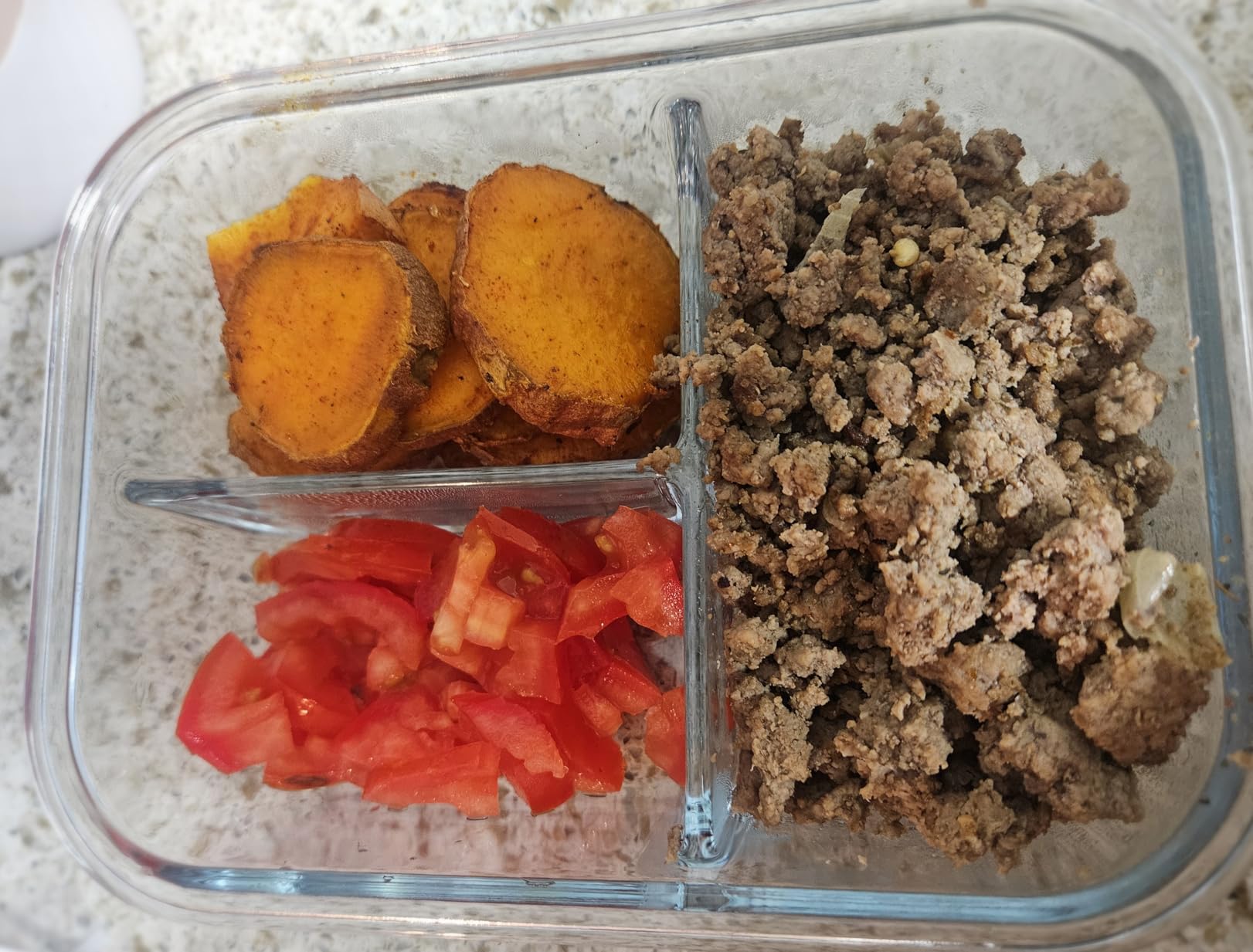 M MCIRCO [5-Pack, 36 oz] Glass Meal Prep Containers 3 Compartment with Lids, Glass Lunch Containers, Food Prep Lunch Box, Bento Box, Microwave, Oven, Freezer, Dishwasher (4.5 Cups) customer photo 2