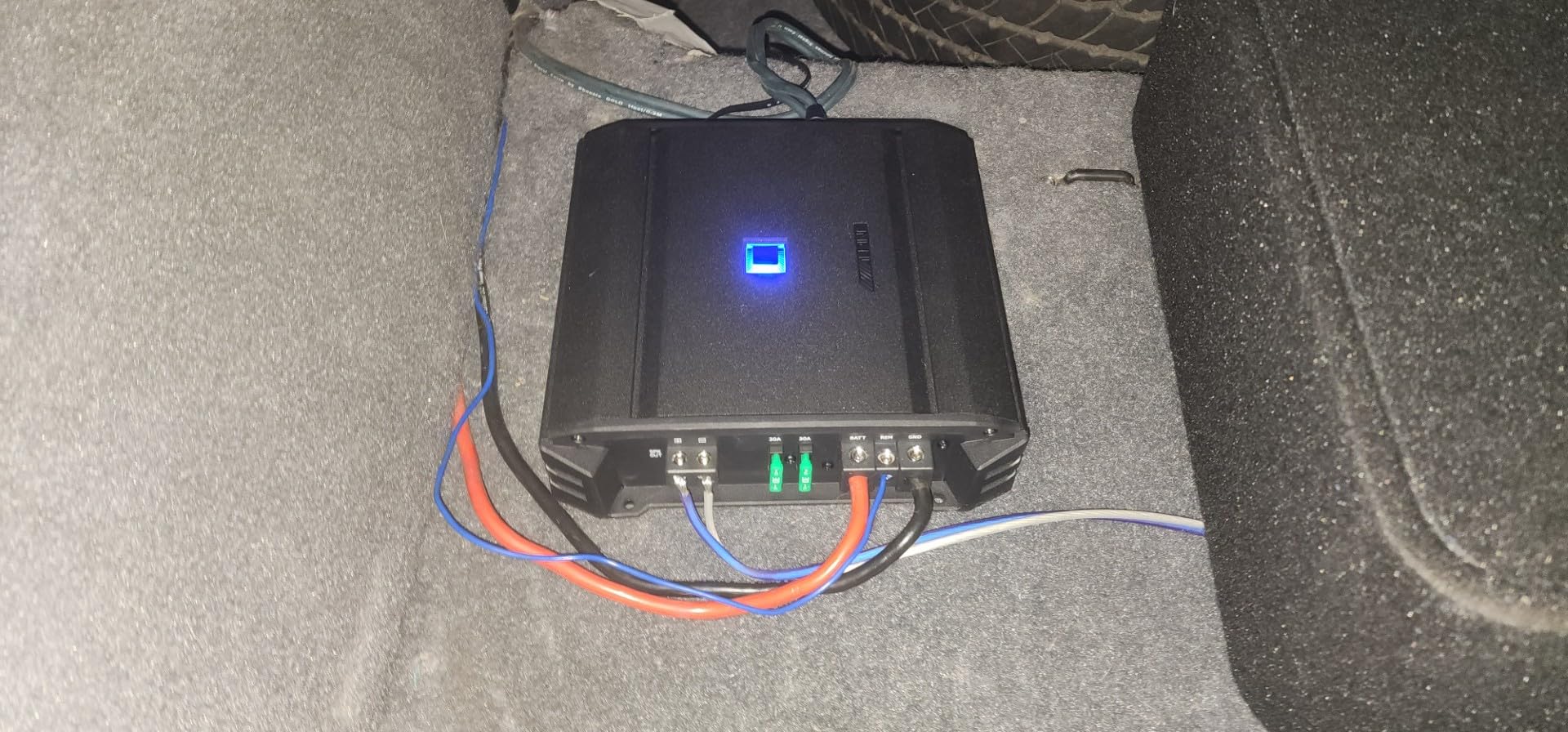 Alpine A60M, S Series Class D Monoblock Subwoofer Amplifier, 600 Watts customer photo 2