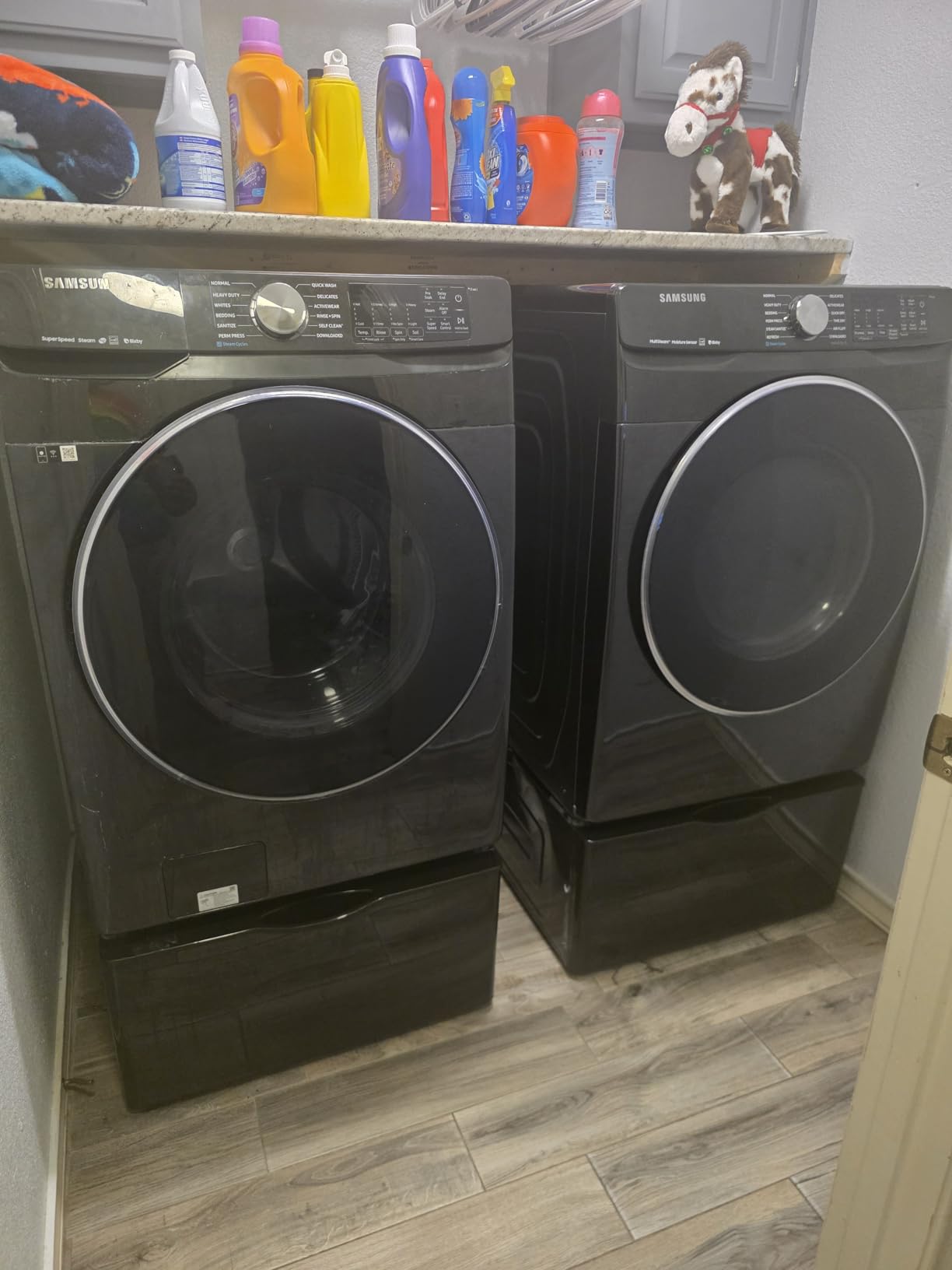 27-Inch Washer Dryer Pedestal Stand w/ Pull Out Laundry Storage Drawer, Stainless Steel, WE402NV/A3, Brushed Black customer photo 1