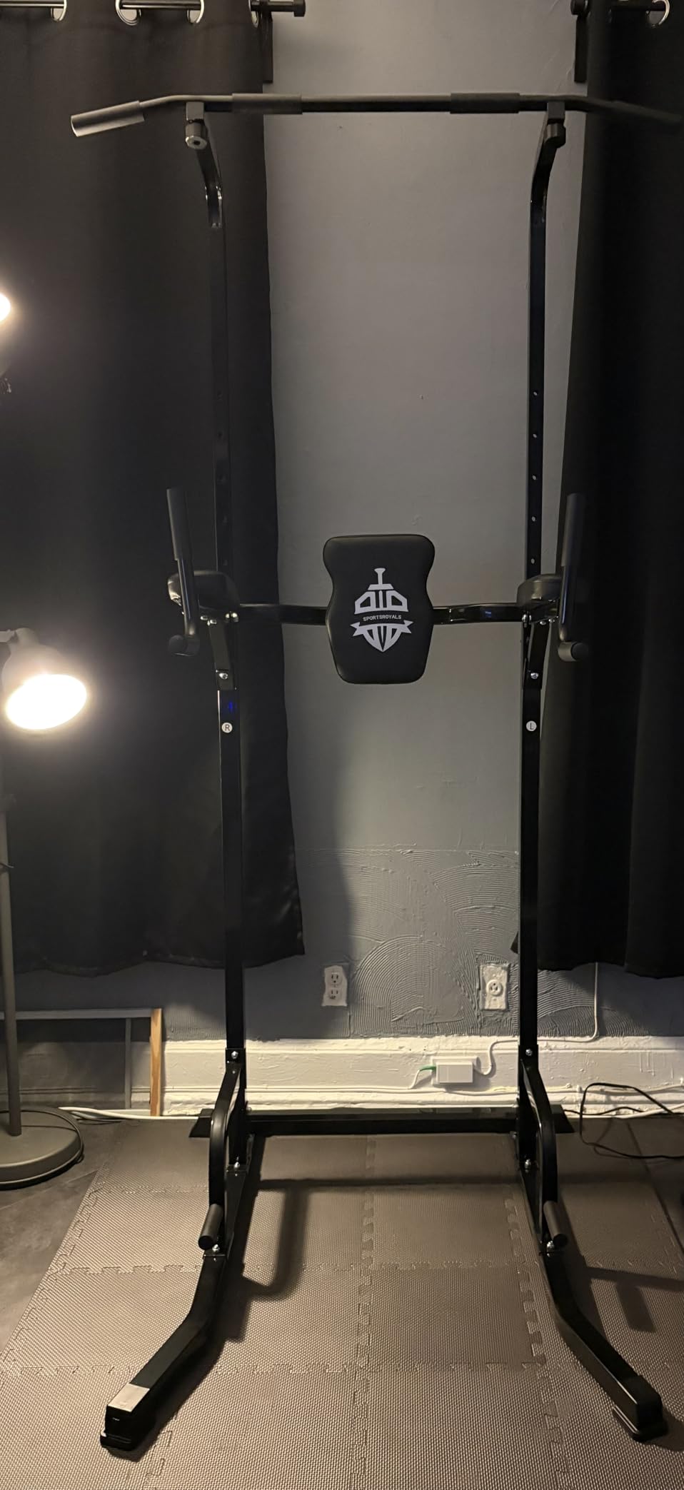 Sportsroyals Power Tower Pull Up Bar Station, 450LBS Stable Pull Up Dip Station for Home Gym Strength Training Equipment | FED Fitness customer photo 2