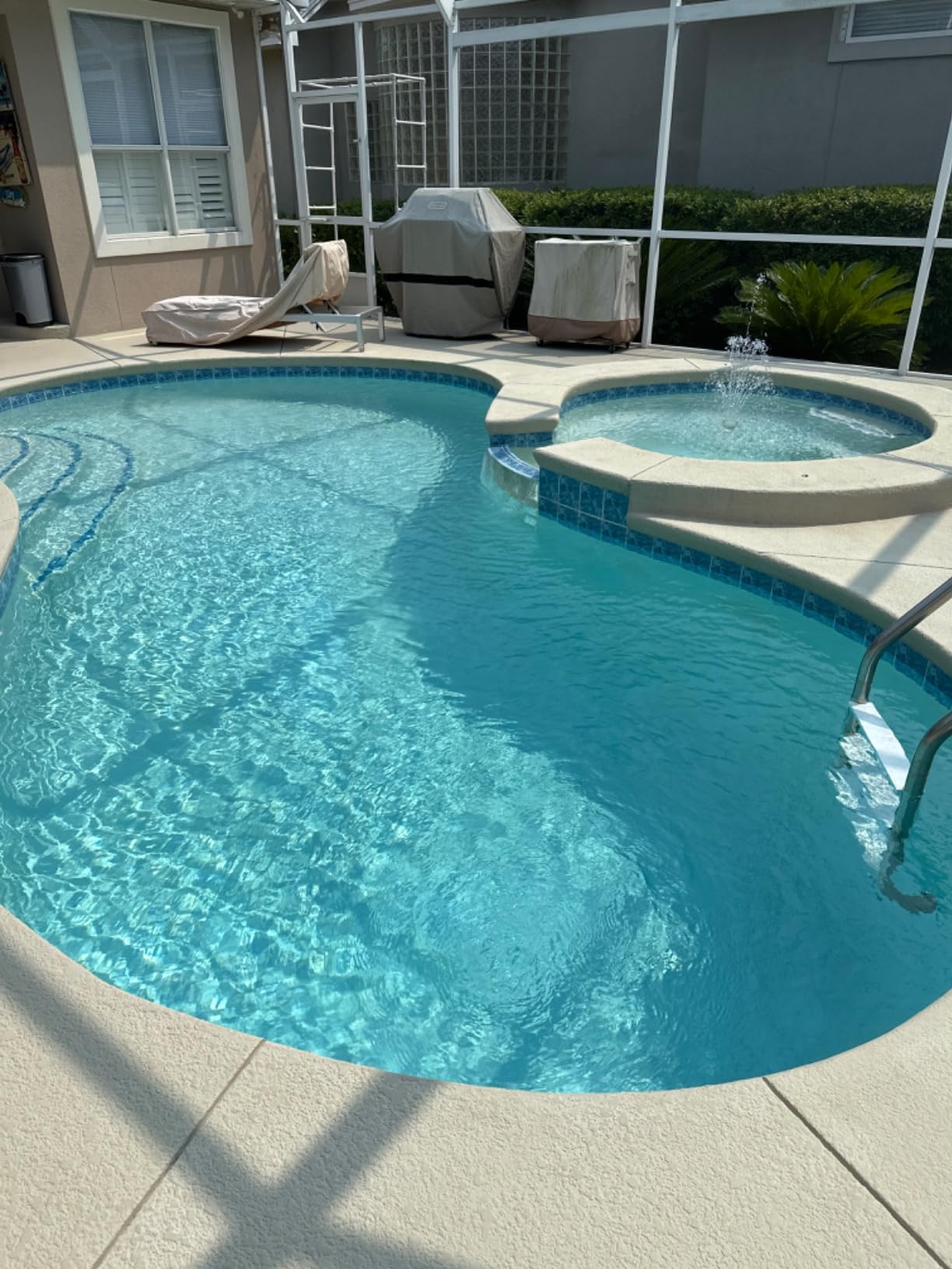 Hayward W3SP2603VSP Super Pump VS Variable-Speed Pool Pump for In-Ground Pools, Energy Efficient, 1.65 HP customer photo 2
