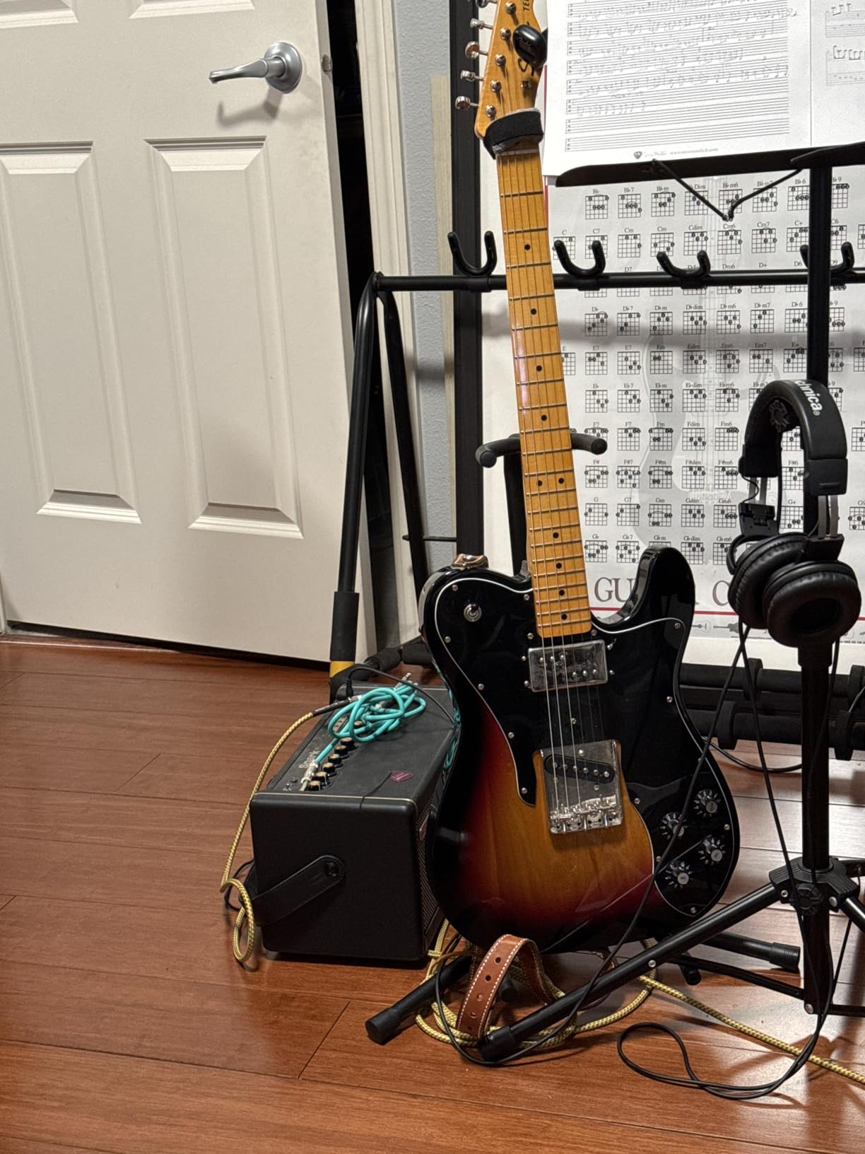 Squier Classic Vibe 50s Telecaster Electric Guitar, Butterscotch Blonde, Maple Fingerboard customer photo 2