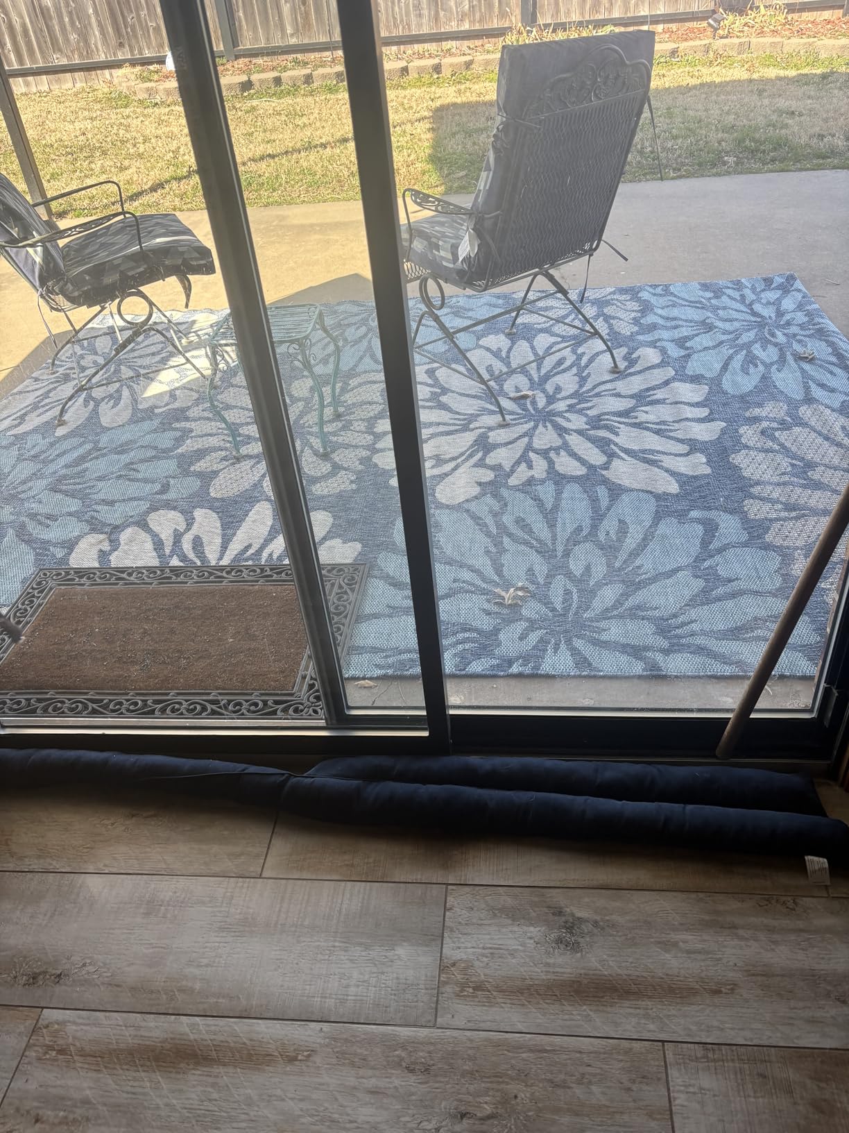 JONATHAN Y Floral Textured Weave Indoor Outdoor Area Rug 8X10 Navy/Green, Zinnia Modern for Backyard, Patio, Porch, Easy-Cleaning, High Traffic, Pet-Friendly, Non-Shedding (SMB110B-8) customer photo 2