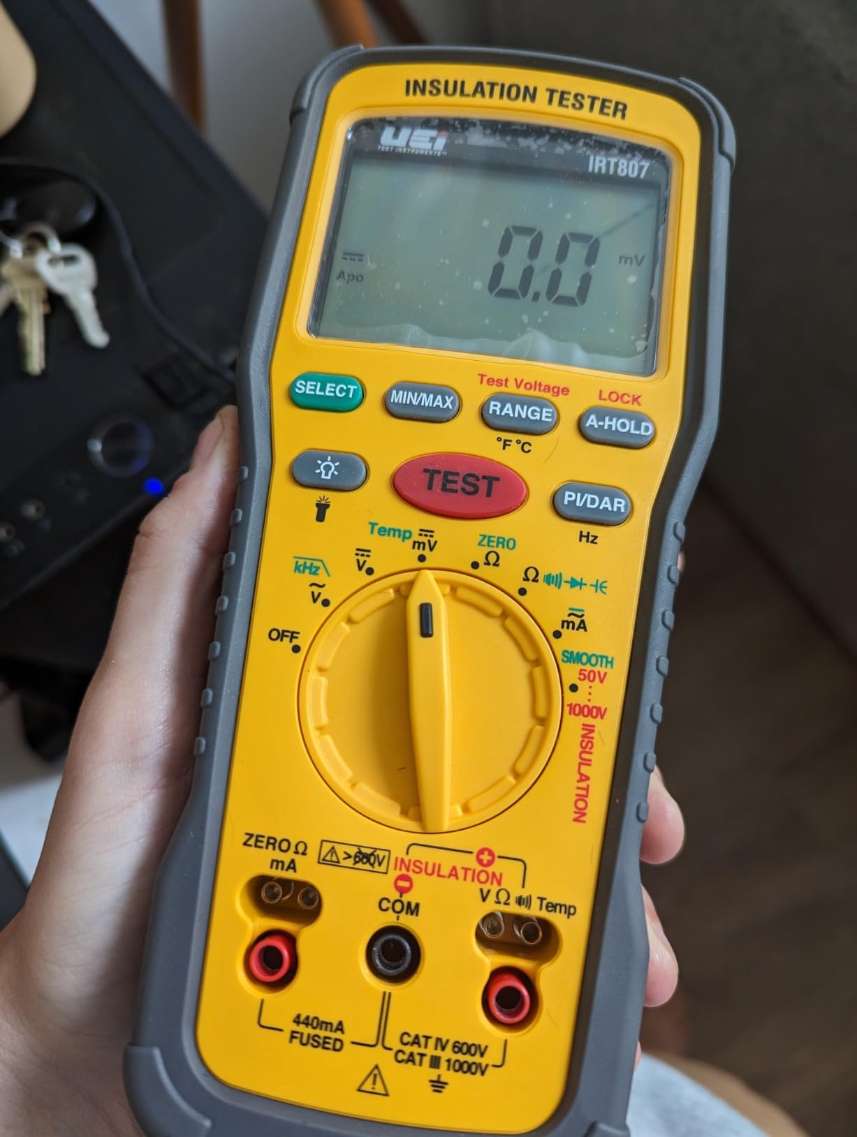 UEi IRT807 Insulation Resistance Tester 1000V AC/DC, Advanced Megohmmeter Measures Insulation Resistance Up to 2GOhm, Voltage Testing Up to 1000V customer photo 2