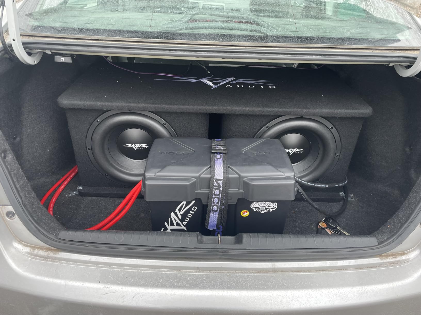 Skar Audio Dual 8