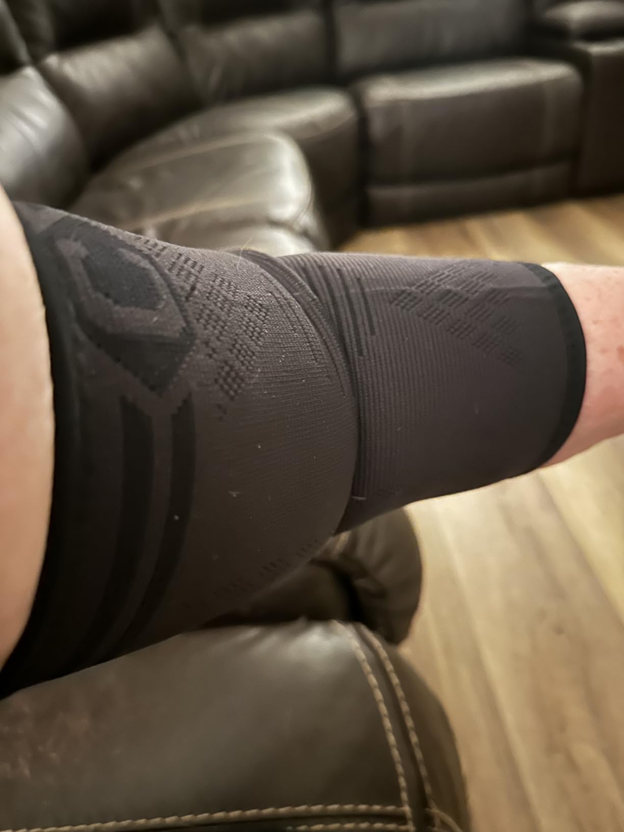 CAMBIVO 2 Pack Elbow Brace for Tendonitis, Tennis Elbow Compression Support Sleeve for Golfers Elbow Pain Relief customer photo 1